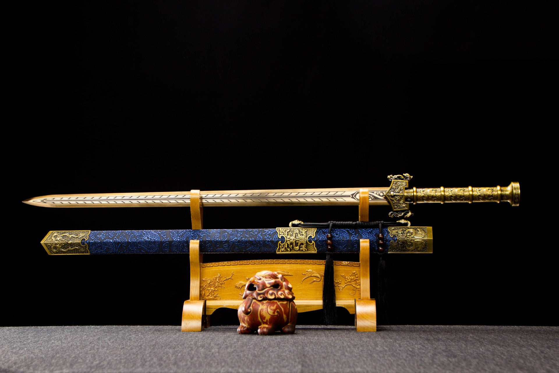 Handmade Sword of the Yue Emperor Han sword (1060 Carbon Steel)