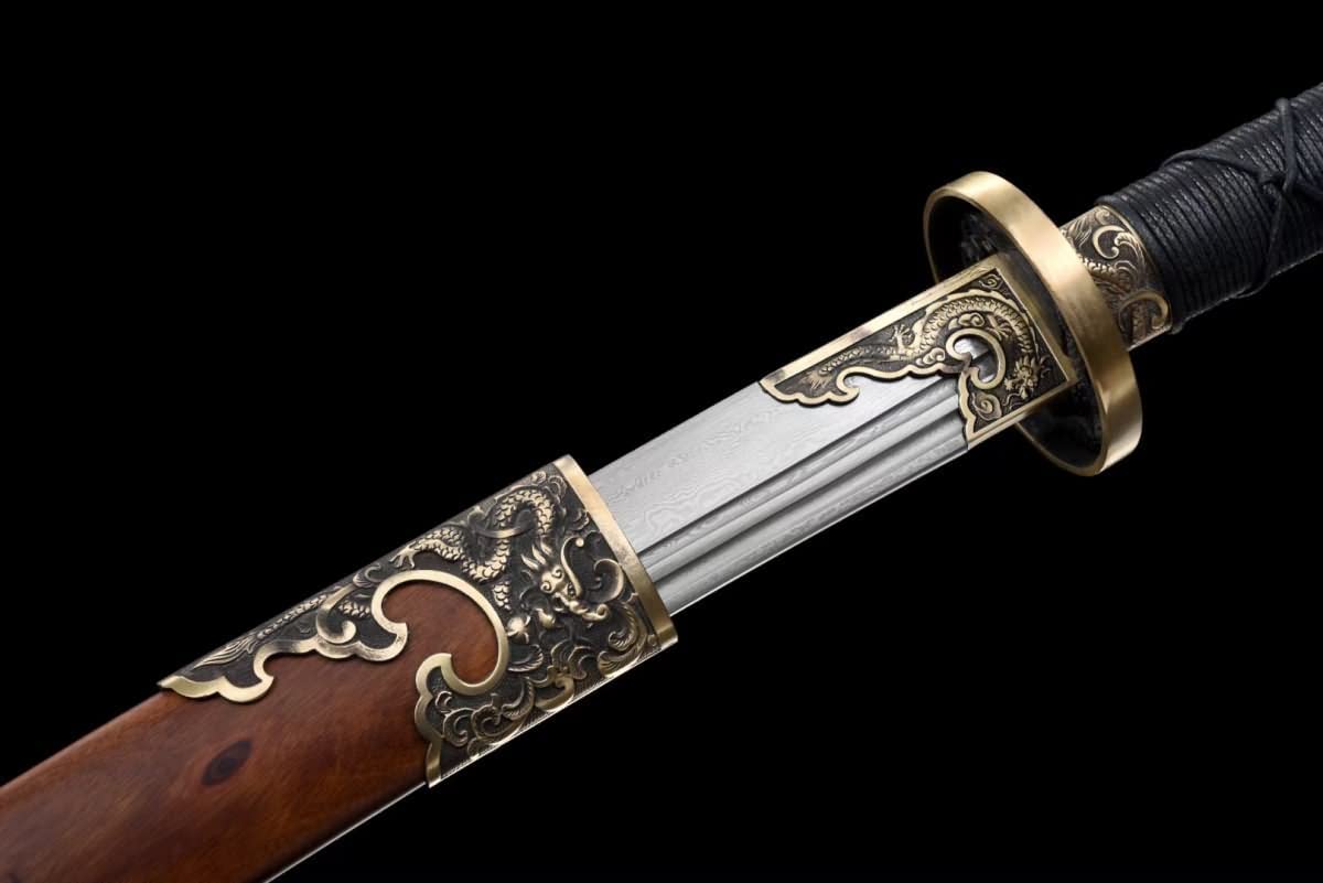 Hand Forged Broadsword Real,Forged Damascus Steel Blade,Rosewood,Brass