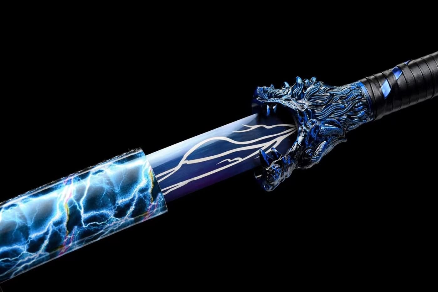 Wolf Head Hacking Knife,High Carbon Steel,Blue Blade and Scabbard,chinese sword