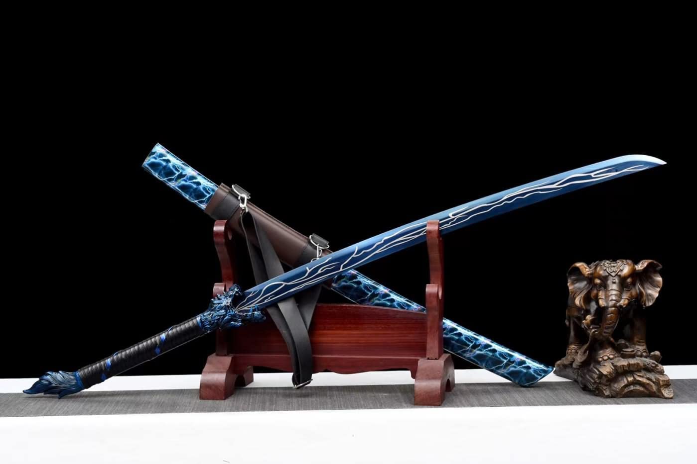 Wolf Head Hacking Knife,High Carbon Steel,Blue Blade and Scabbard,chinese sword