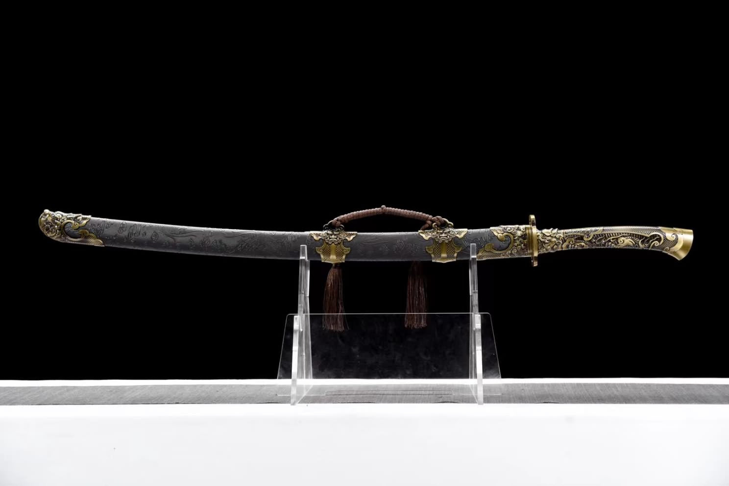 Hand-Forged Chinese Swords - Authentic Dao and Broadsword Craftsmanship | High Carbon Steel Blades with Alloy Handles