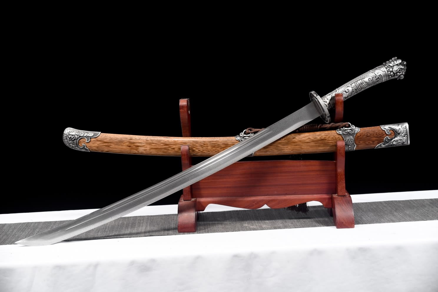 Hand Forged Qing dao Sword-Forged Damascus Steel Blade with Alloy Fittings-Battle Ready