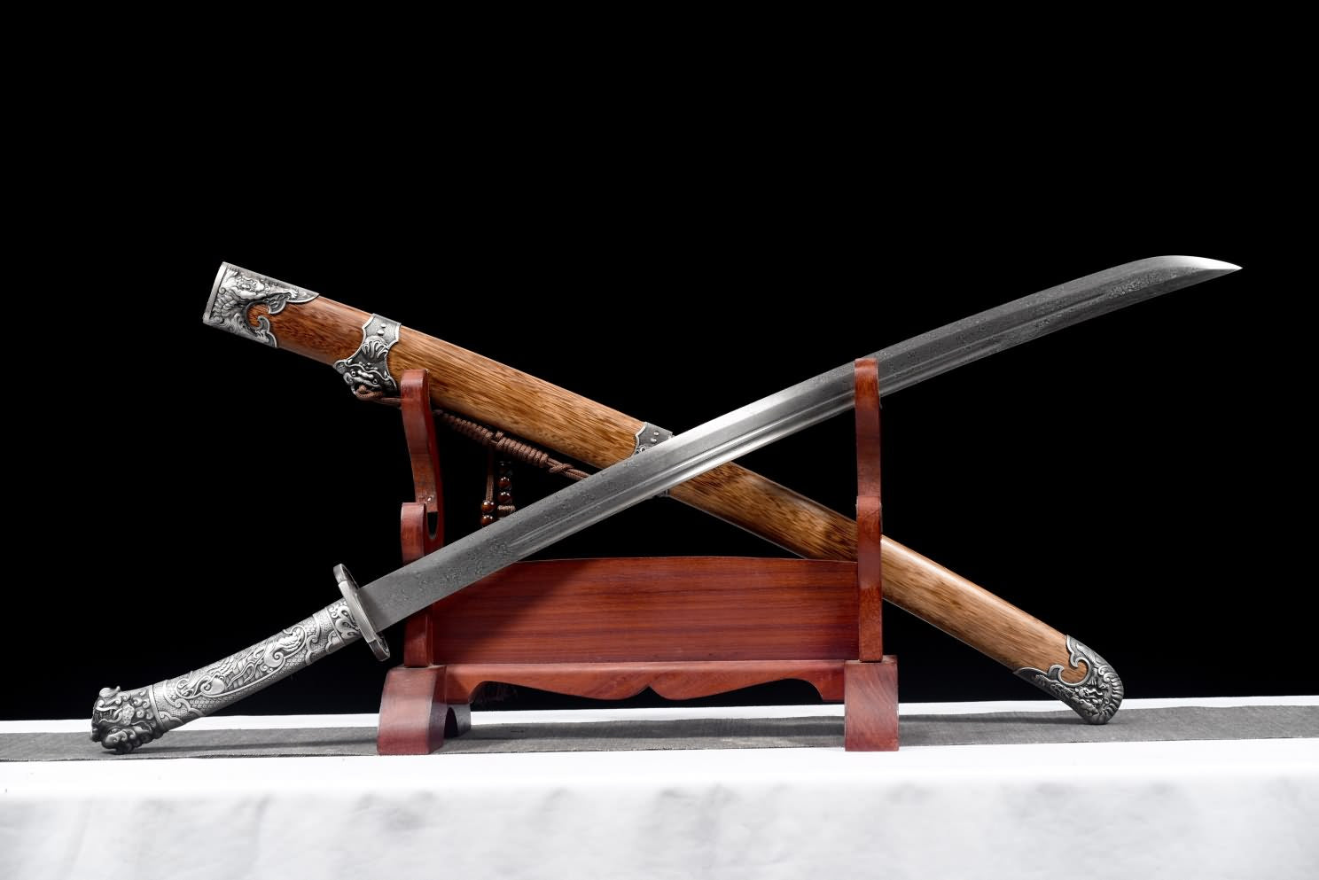 Hand Forged Qing dao Sword-Forged Damascus Steel Blade with Alloy Fittings-Battle Ready