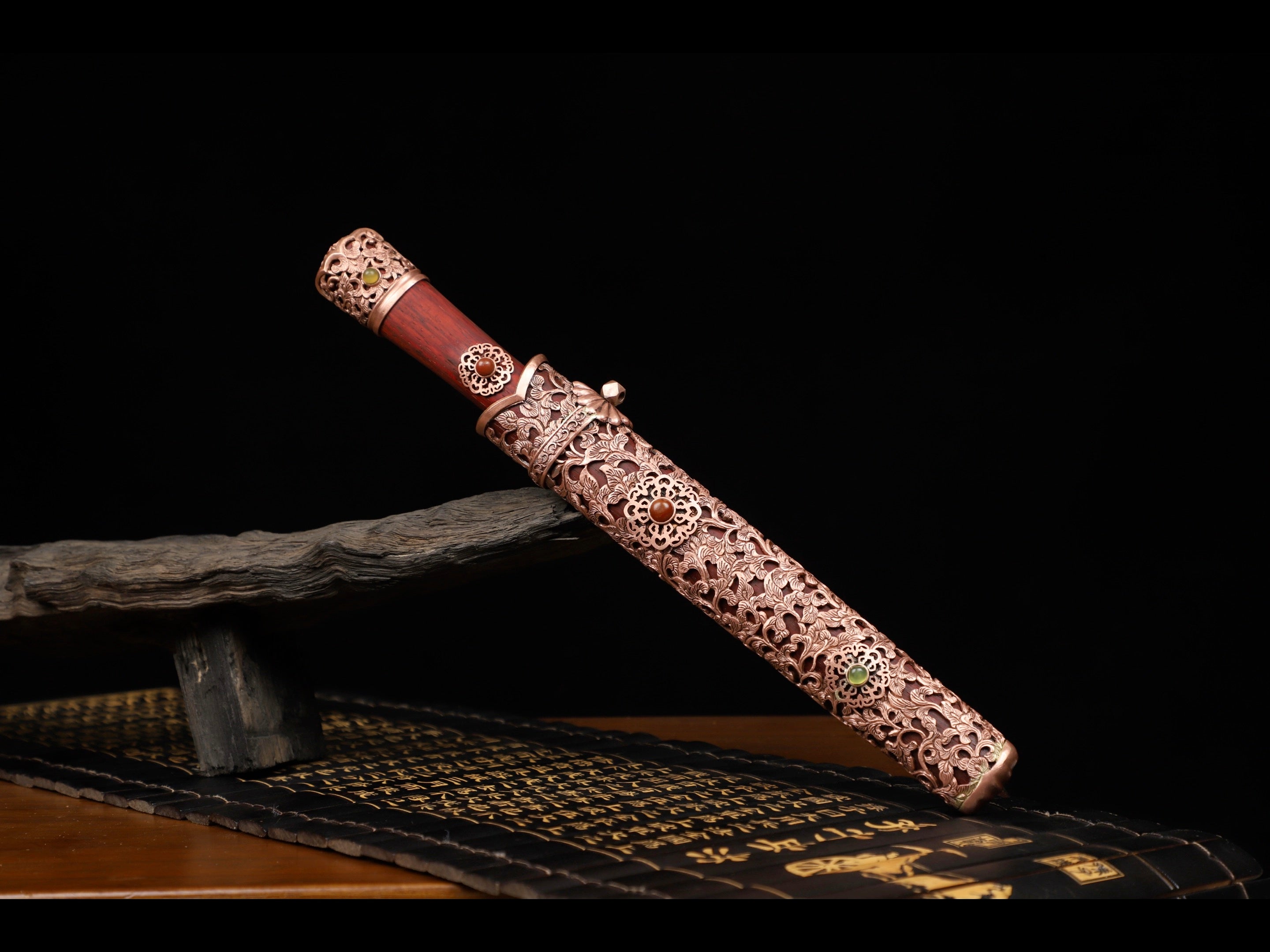 Chinese Blade Script The Art of War & Peace: Masterful Decoration of Chinese Blades – Loong ...