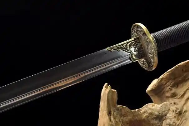 The Symbolic Significance of Swords and Knives in Chinese Culture