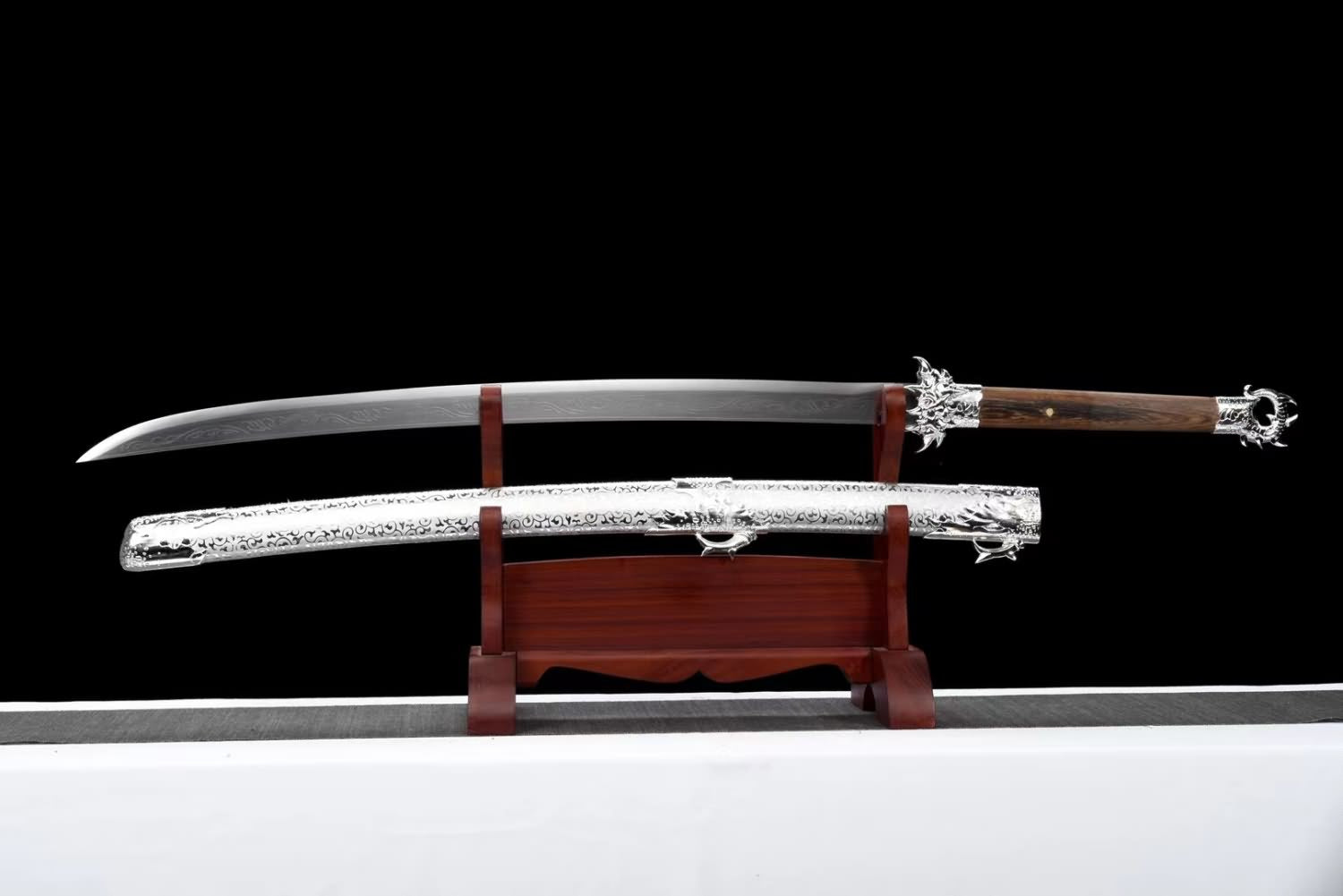 LOONGSWORD,Dragon Claw Tang dao Forged High Carbon Steel Blade,Alloy Fittings,Solid Wood Scabbard