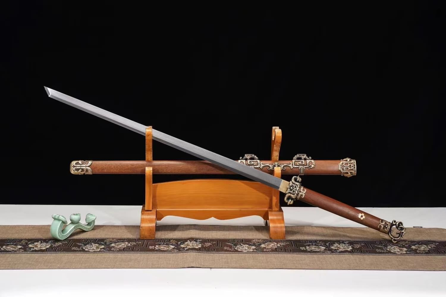 LOONGSWORD,Tang dao Swords-Handcrafted Damascus Steel Blade with Brass Fittings Rosewood Scabbard