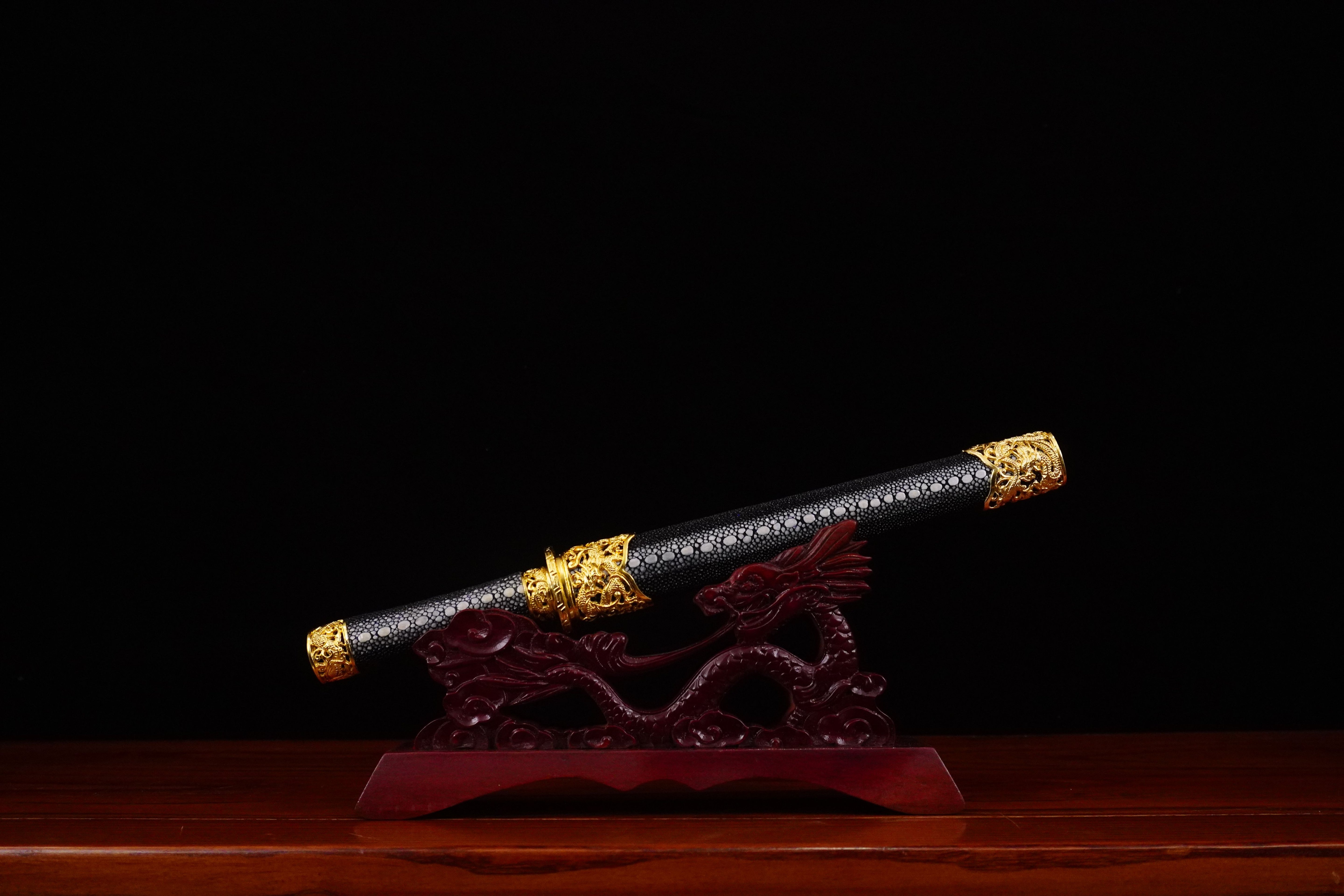 Hand Forged shortsword Tang sword(Damascus steel)