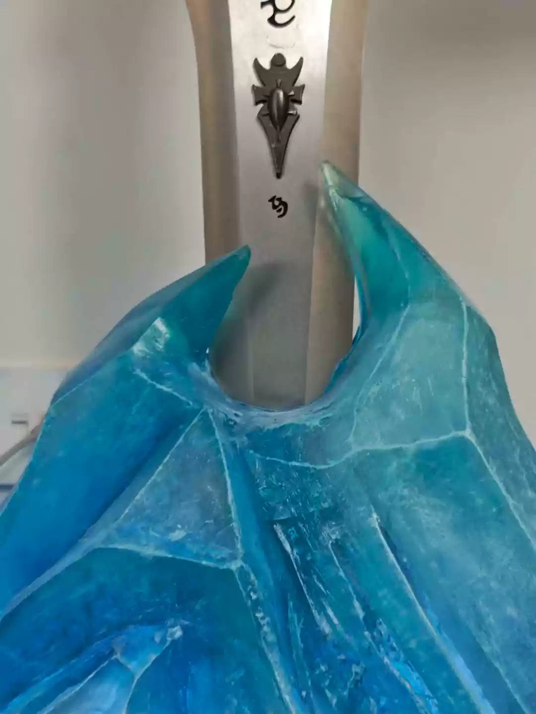 World of Warcraft Frostbite 1 to 1 Base Frozen Terrace Resin handmade peripheral luminous ornament props