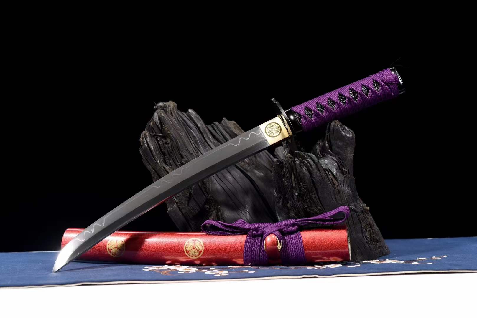 Hand Forged Japanese Tanto Purple Brake (Buddhist Temple)