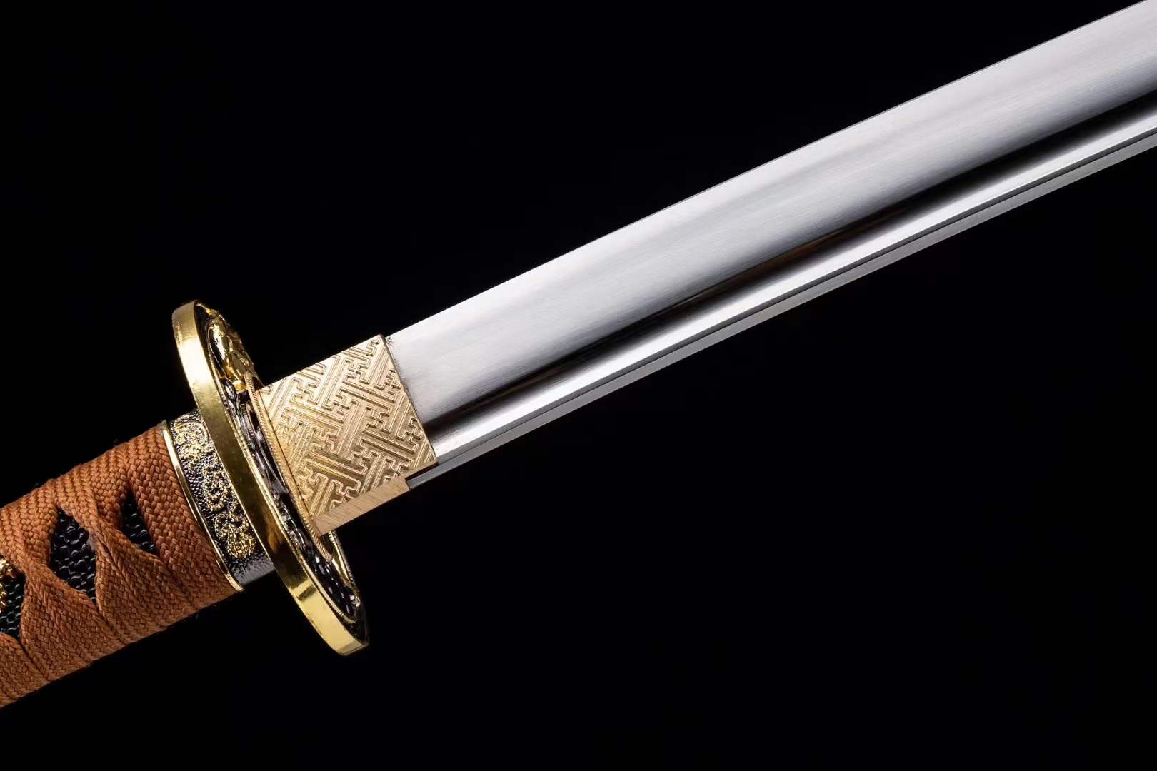 Hand Forged Japanese Katana Tiger 虎 Blade(1060 Carbon Steel)