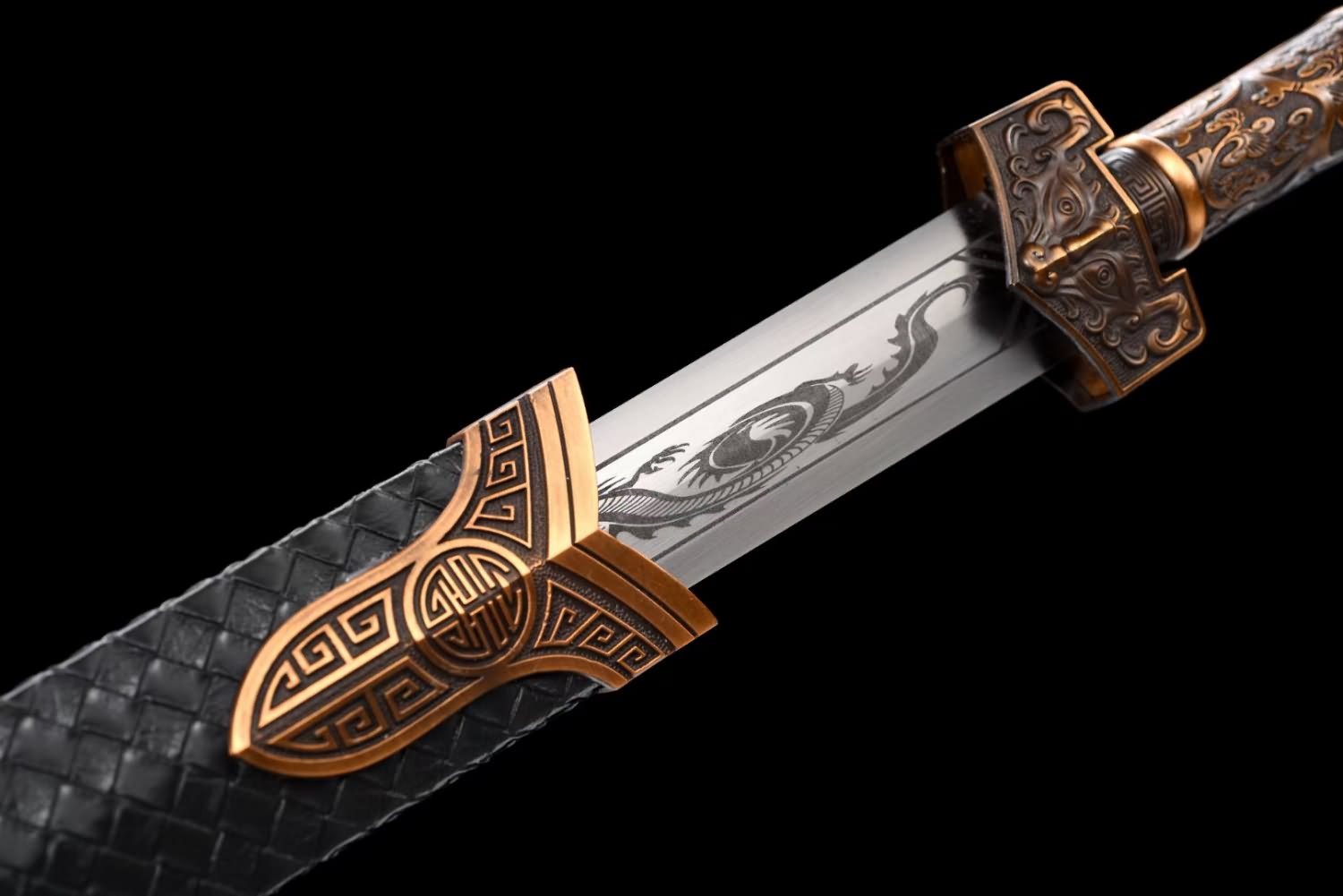 Longyuan jian Sword Forged High Carbon Steel Etched Blade,Alloy Fittings,Solid Wood Scabbard