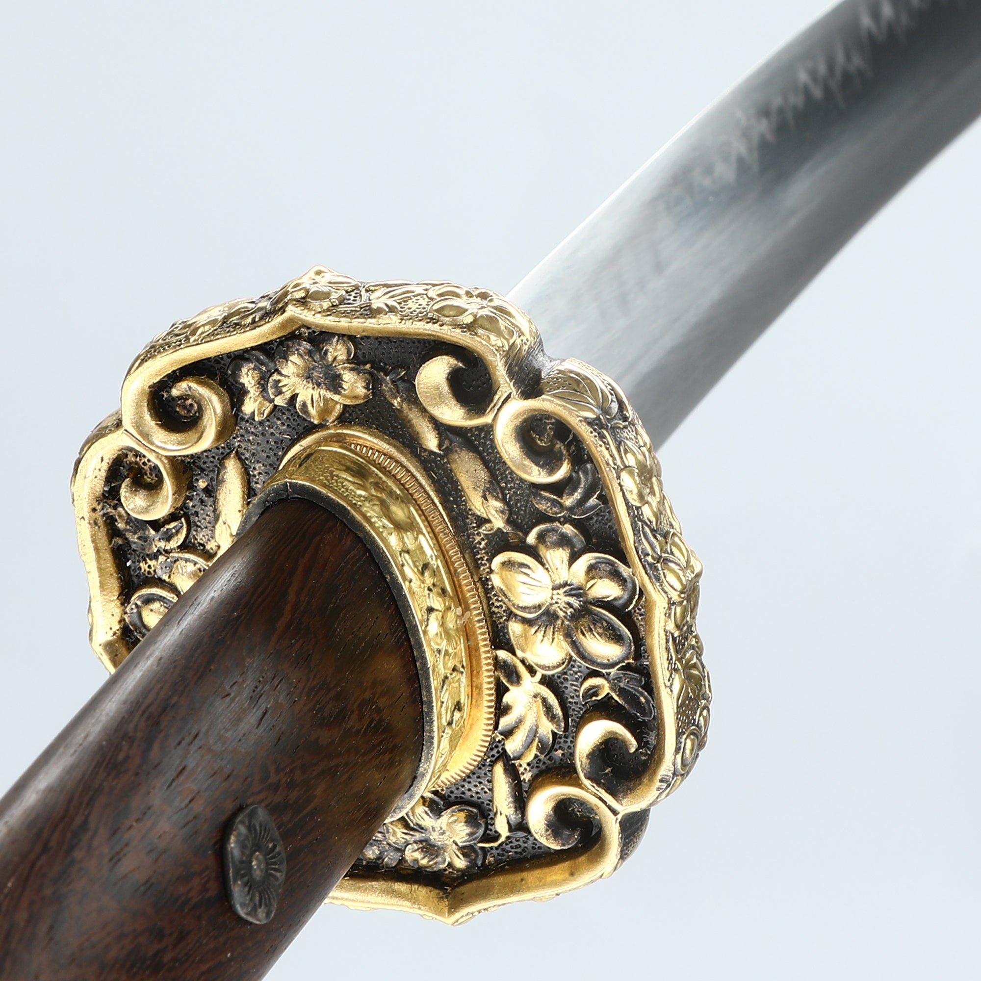 Handmade Katana 1095 Carbon Steel Samurai Japanese Real Sword Chicken Wing Wooden Sheath Knife Full Tang Sharp