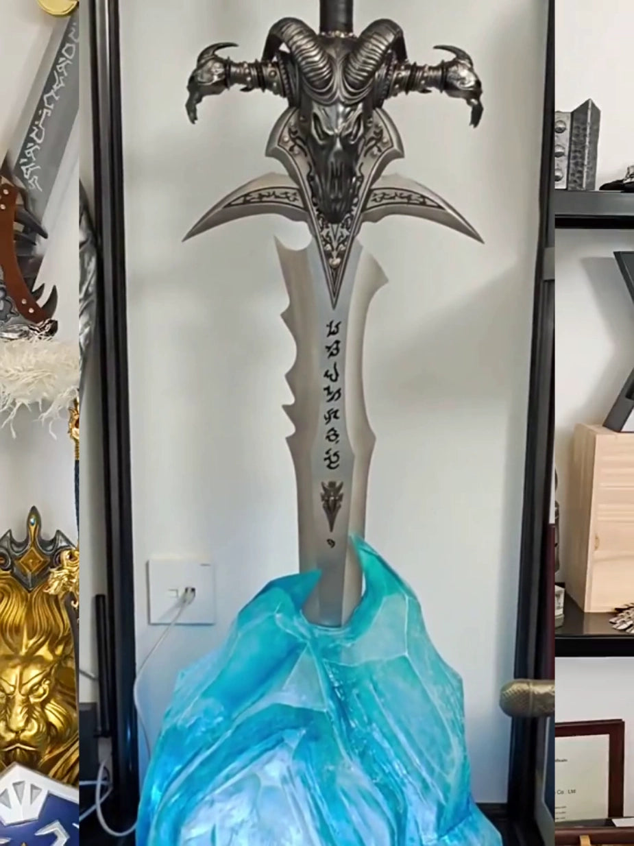 World of Warcraft Frostbite 1 to 1 Base Frozen Terrace Resin handmade peripheral luminous ornament props