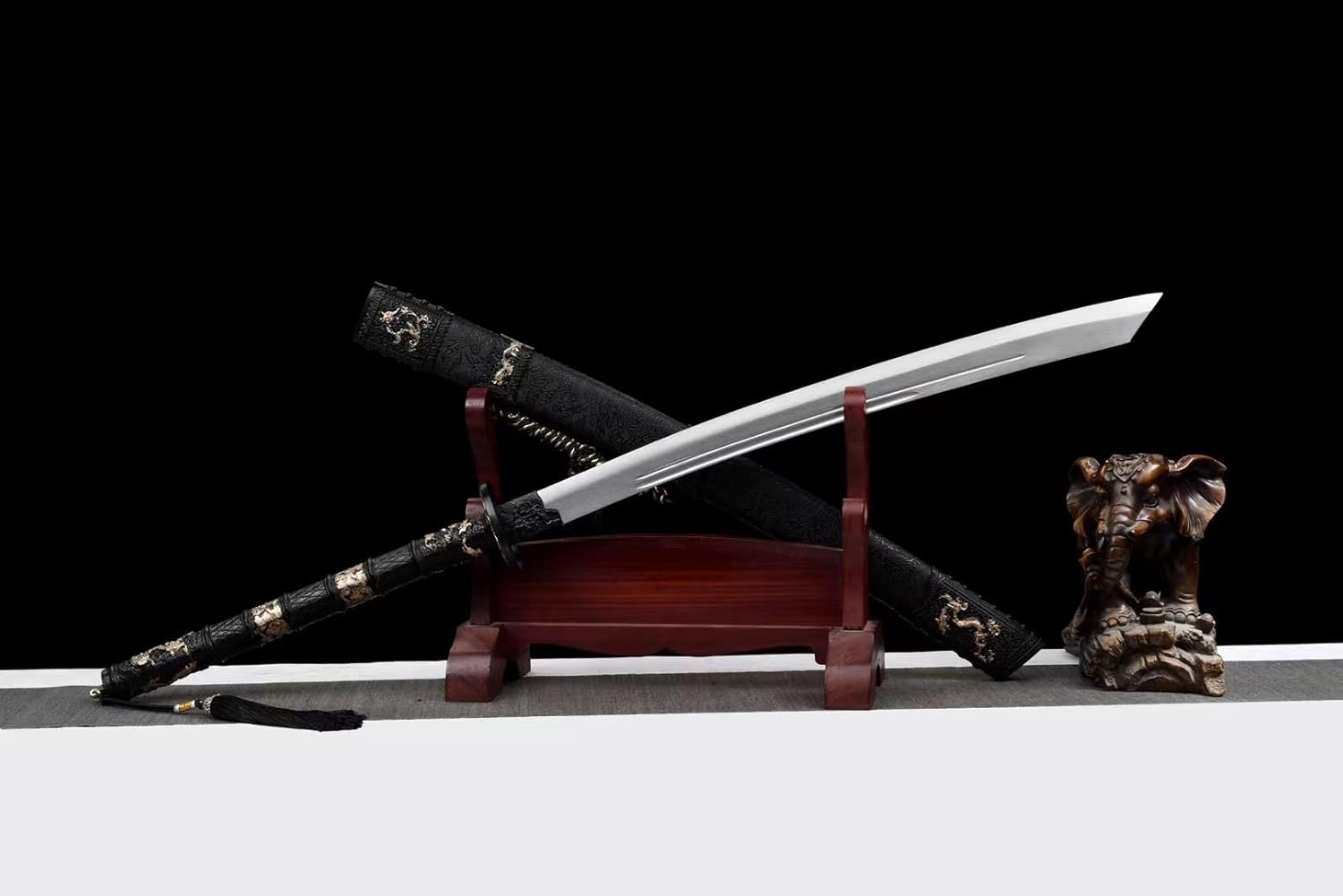 Hand Forged Kangxi Sword ¨C Hand-Forged 1060 Carbon Steel Blade,Alloy Handle with Gold Detailing