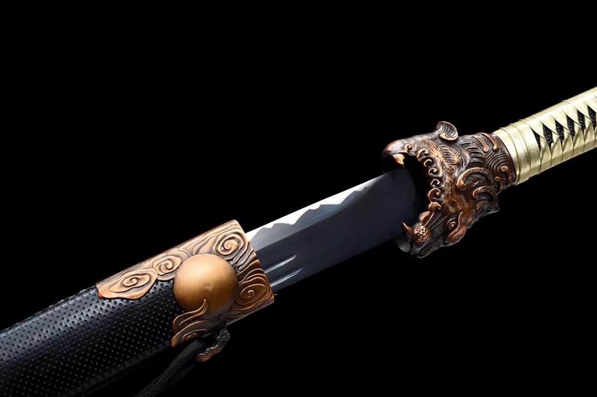 Hand Forged Chinese Sword,Tiger Saber,Hand Forged(1060 Carbon Steel Blade) Battle Ready