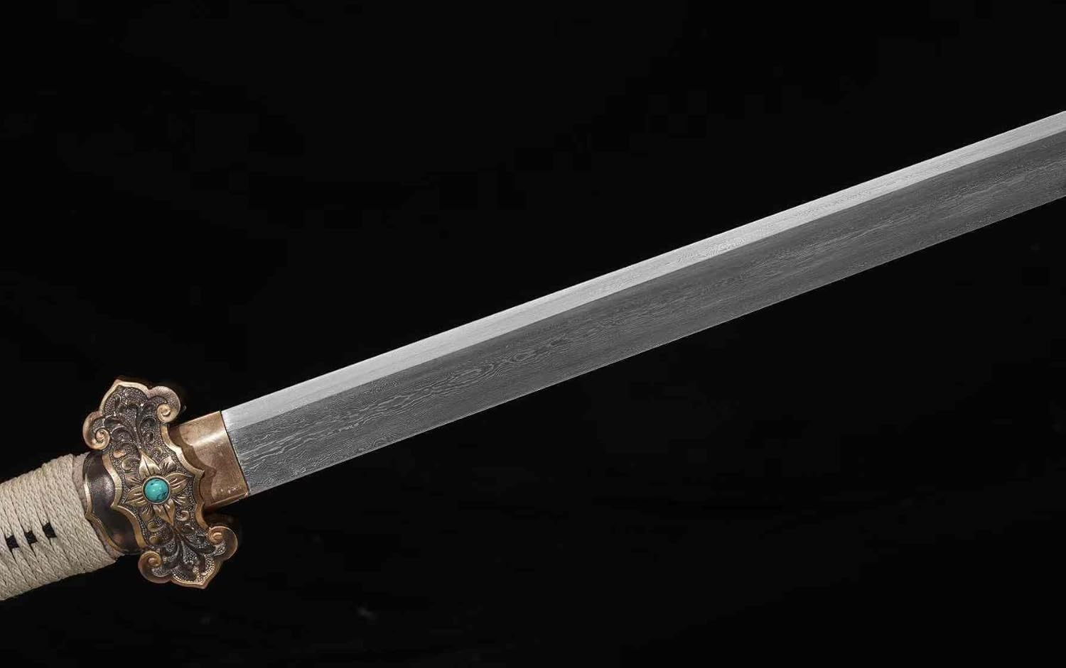 Hand Forged Tang Dynasty Sword ¨C Forged Damascus Steel Blade,Brass Engraved Scabbard