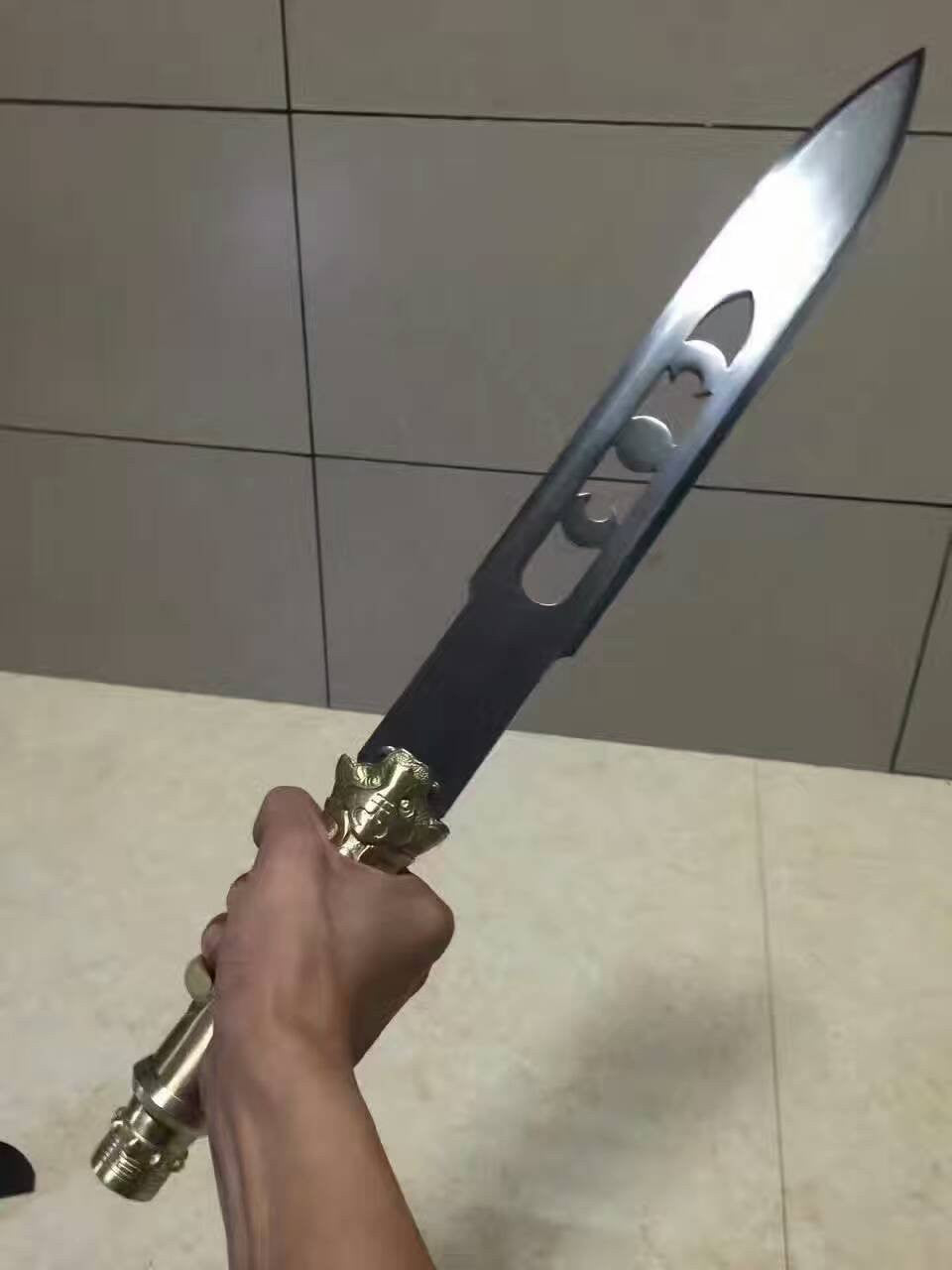 Chinese spear/High manganese steel/Brass tail/Hand Made - Chinese sword shop
