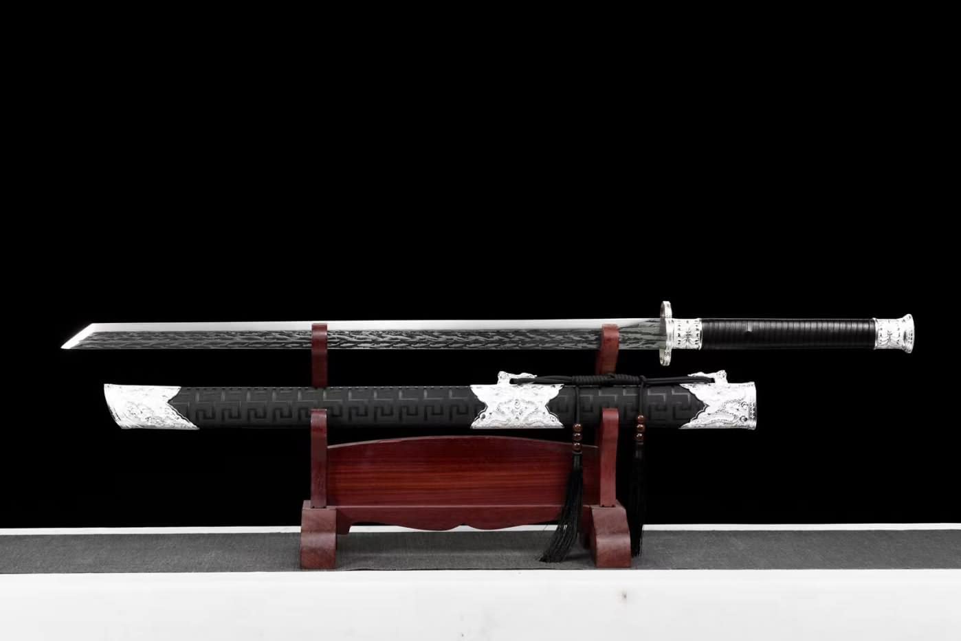 Saber swords Real High Carbon Steel Blade,Alloy Fittings,Solid Wood Scabbard,chinese sword