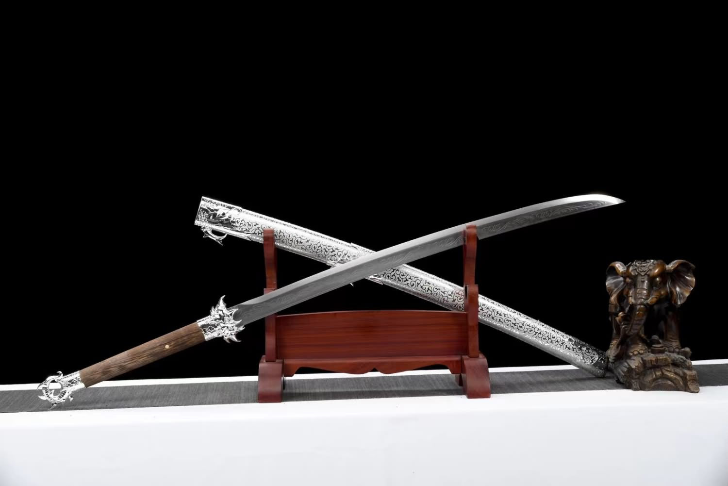 LOONGSWORD,Dragon Claw Tang dao Forged High Carbon Steel Blade,Alloy Fittings,Solid Wood Scabbard