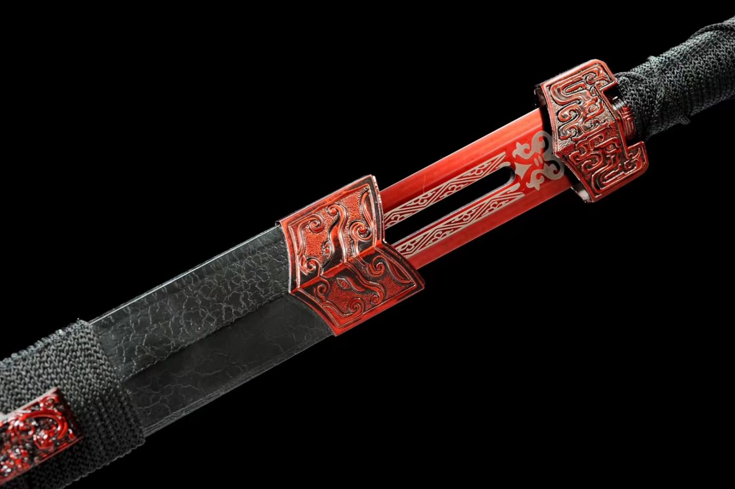 Traditional Chinese Sword High Manganese Steel Blade with Blood-Red Hollow Design
