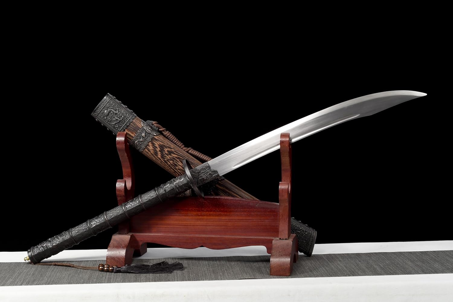 Hand Forged Hand-Forged Kangxi Dao ¨C High carbon Steel Blade with Rosewood Scabbard