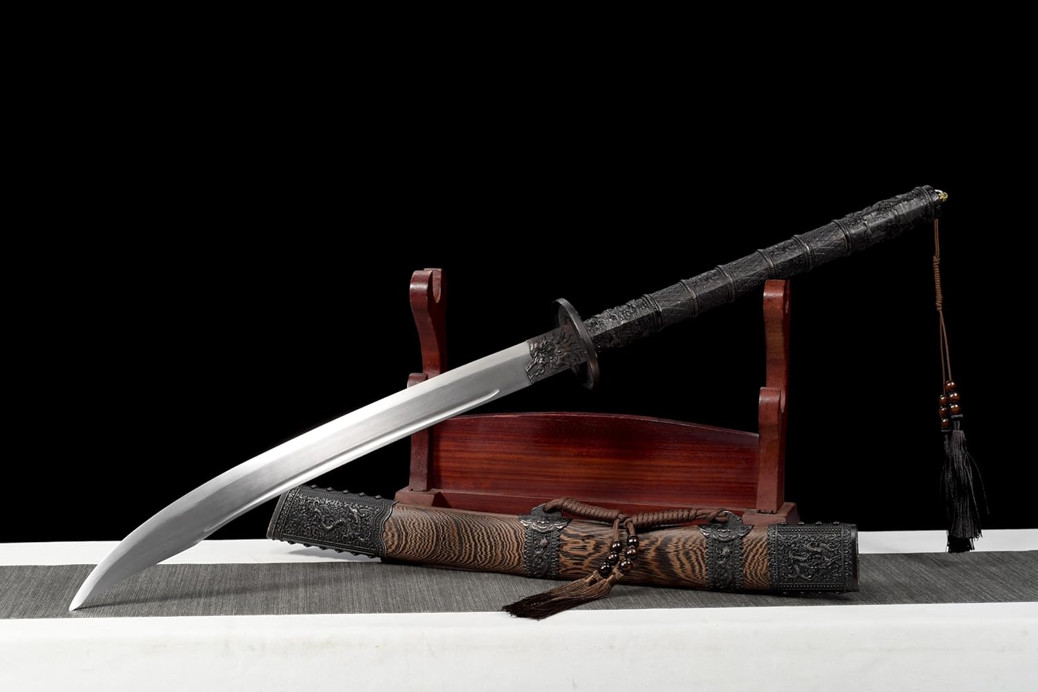 Hand Forged Hand-Forged Kangxi Dao ¨C High carbon Steel Blade with Rosewood Scabbard