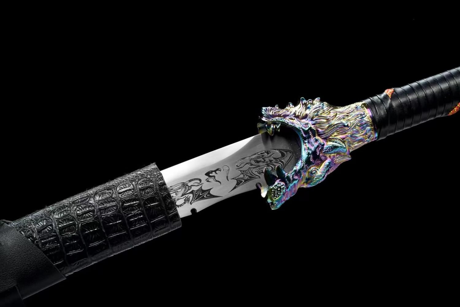 LOONGSWORD,Handcrafted Wolf-Head Broadsword with High Carbon Steel Blade-Forged Patterned Edge and Alloy Fittings