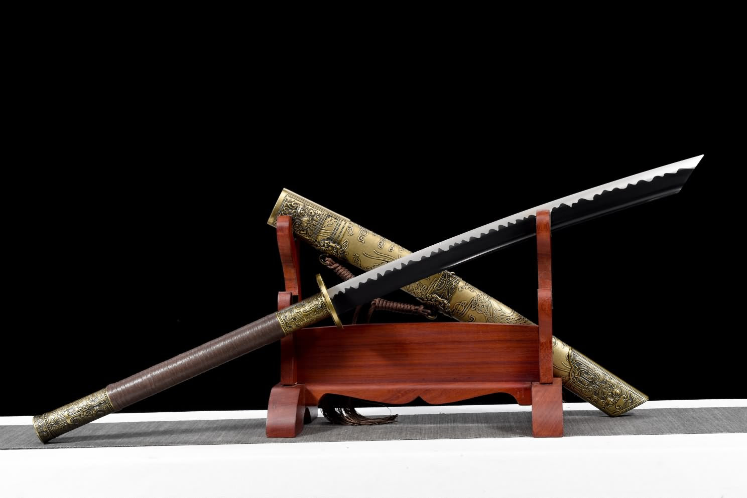 Kangxi dao swords-Hand Forged High Carbon Steel Blade Blade with Alloy Fittings