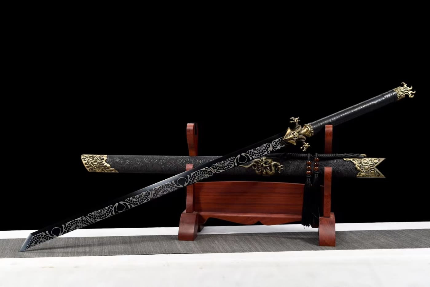 Dragon dao Sword Real,High Carbon Steel Black Blade,Alloy Fittings,LOONGSWORD