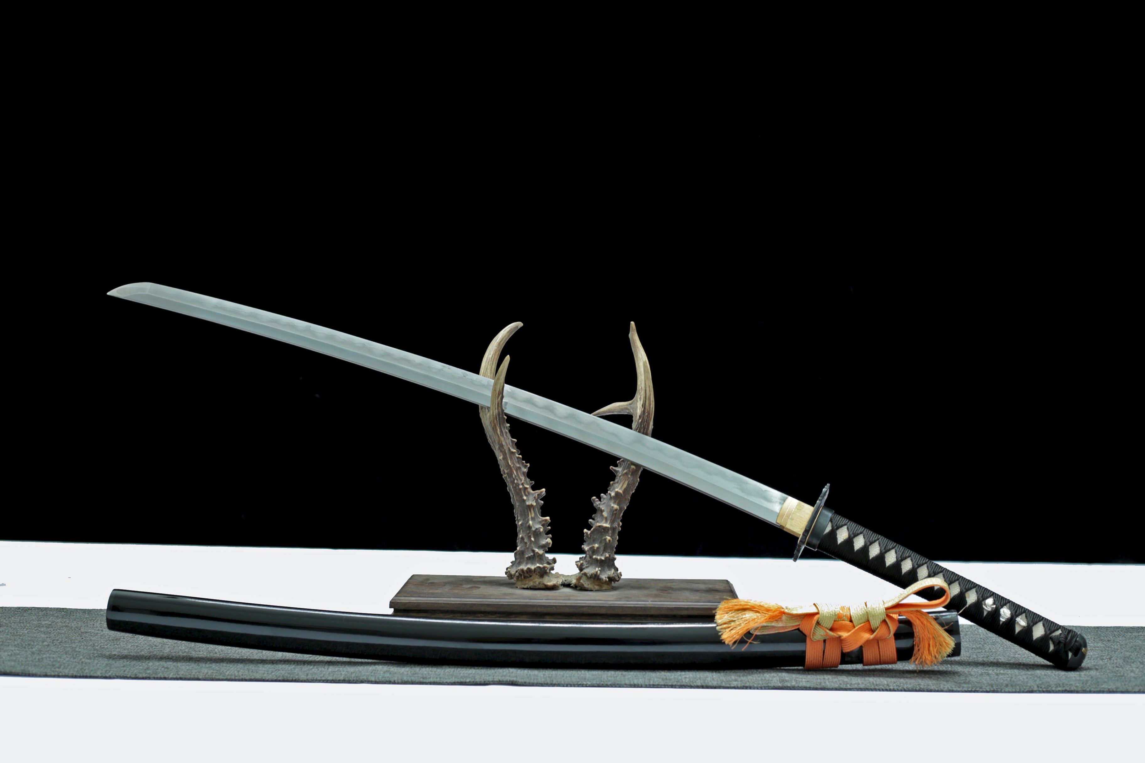 Hand Forged Japanese Katana Tenchu Storm Blade(Damascus Steel)