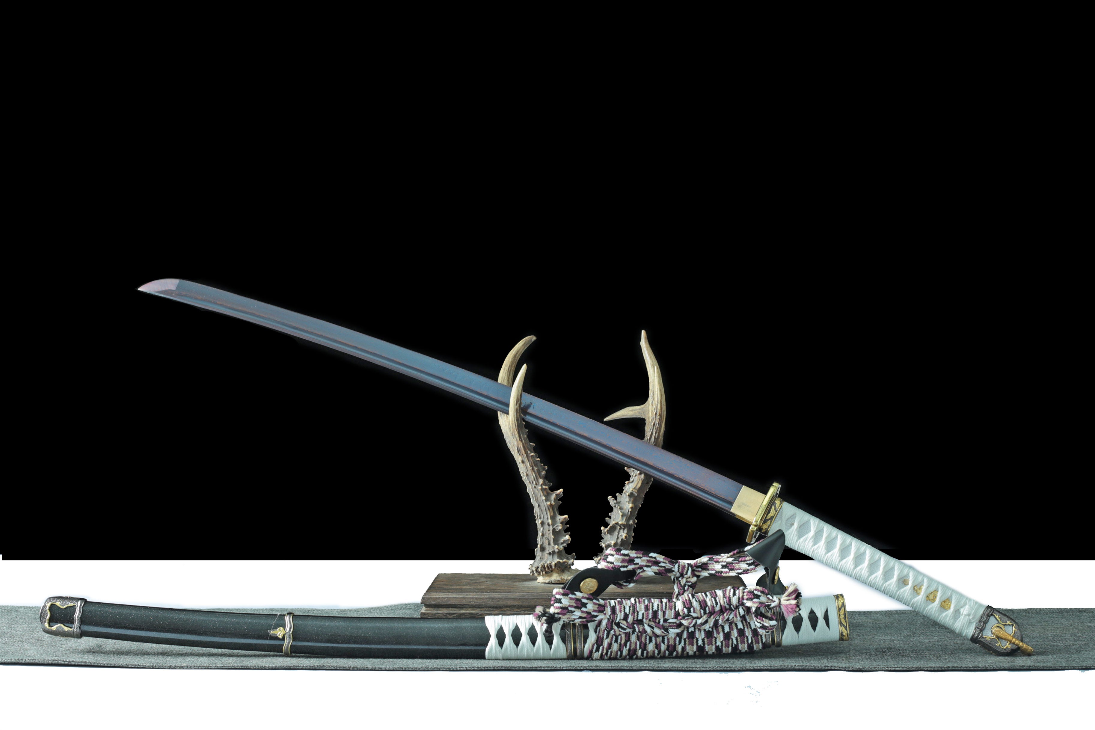 Hand Forged Japanese Tachi Midnight Sakura Blade(1095 Carbon Steel)