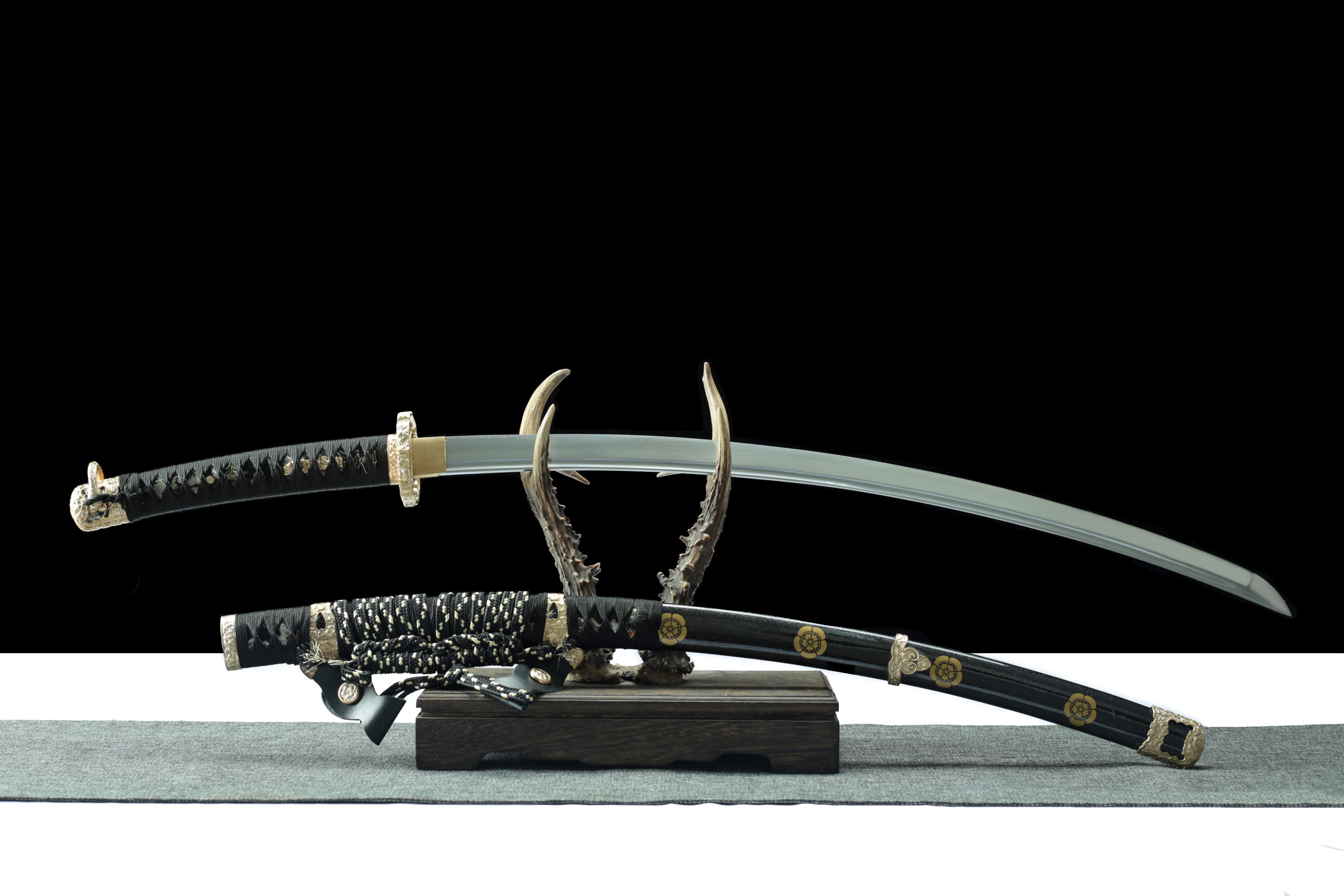 Hand Forged Japanese Tachi Onyx Demon Copper Mounted Blade(1060 Carbon Steel)