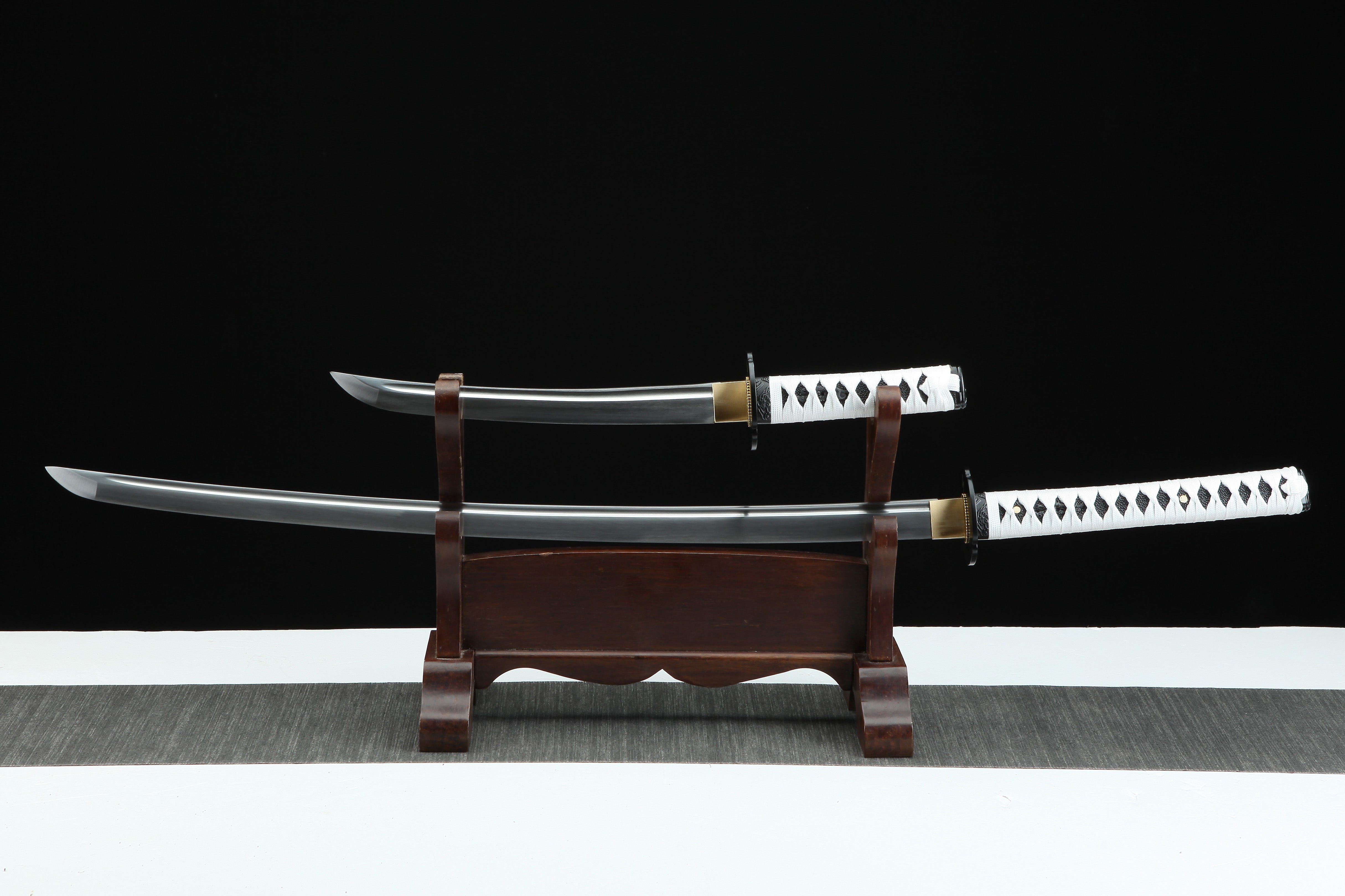 Hand Forged Ghost of Tsushima Katana Generation Two Blade Set of 2(1095 Carbon Steel)