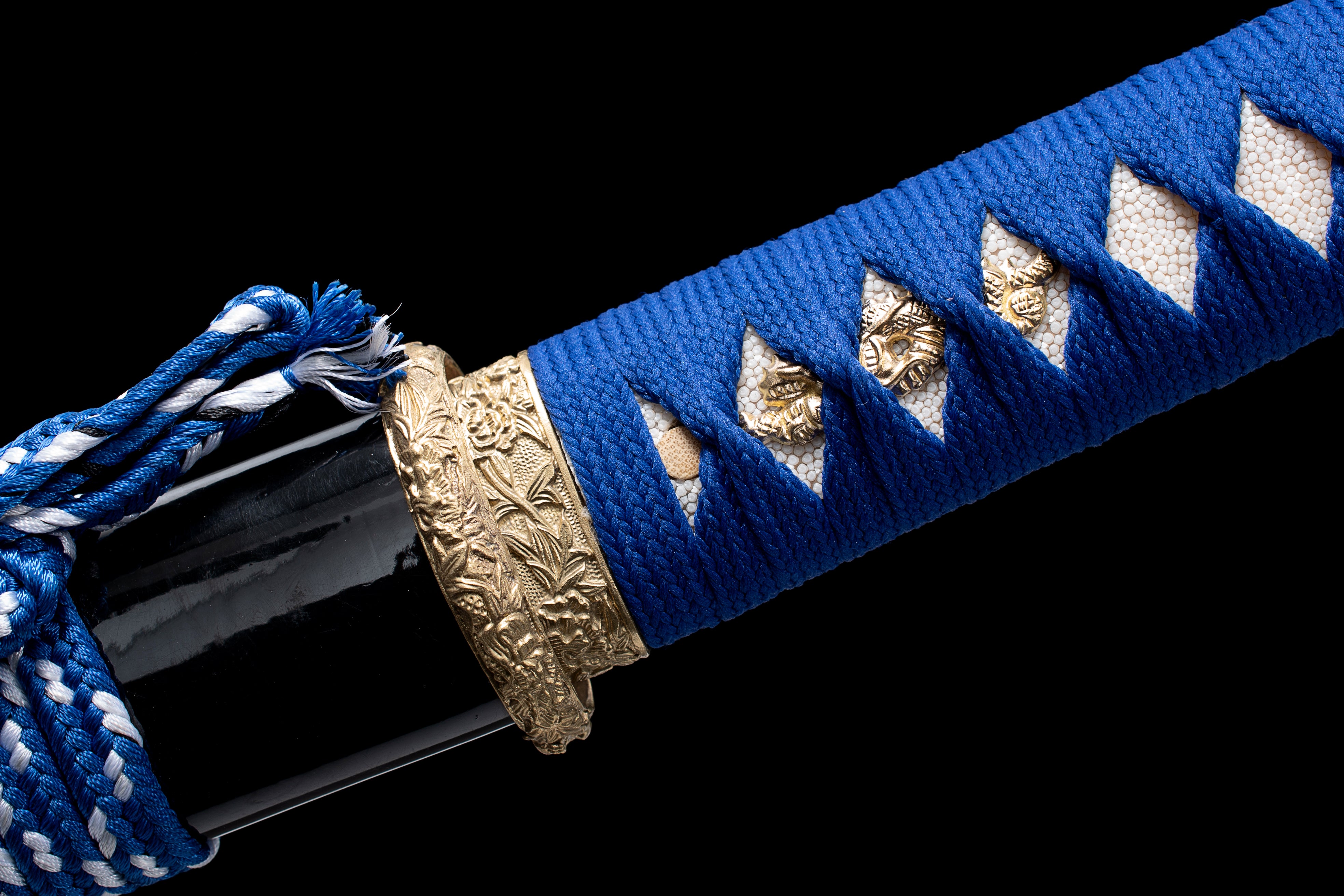 Hand Forged Japanese Tanto Black Tortoise Blade(Damascus Steel)