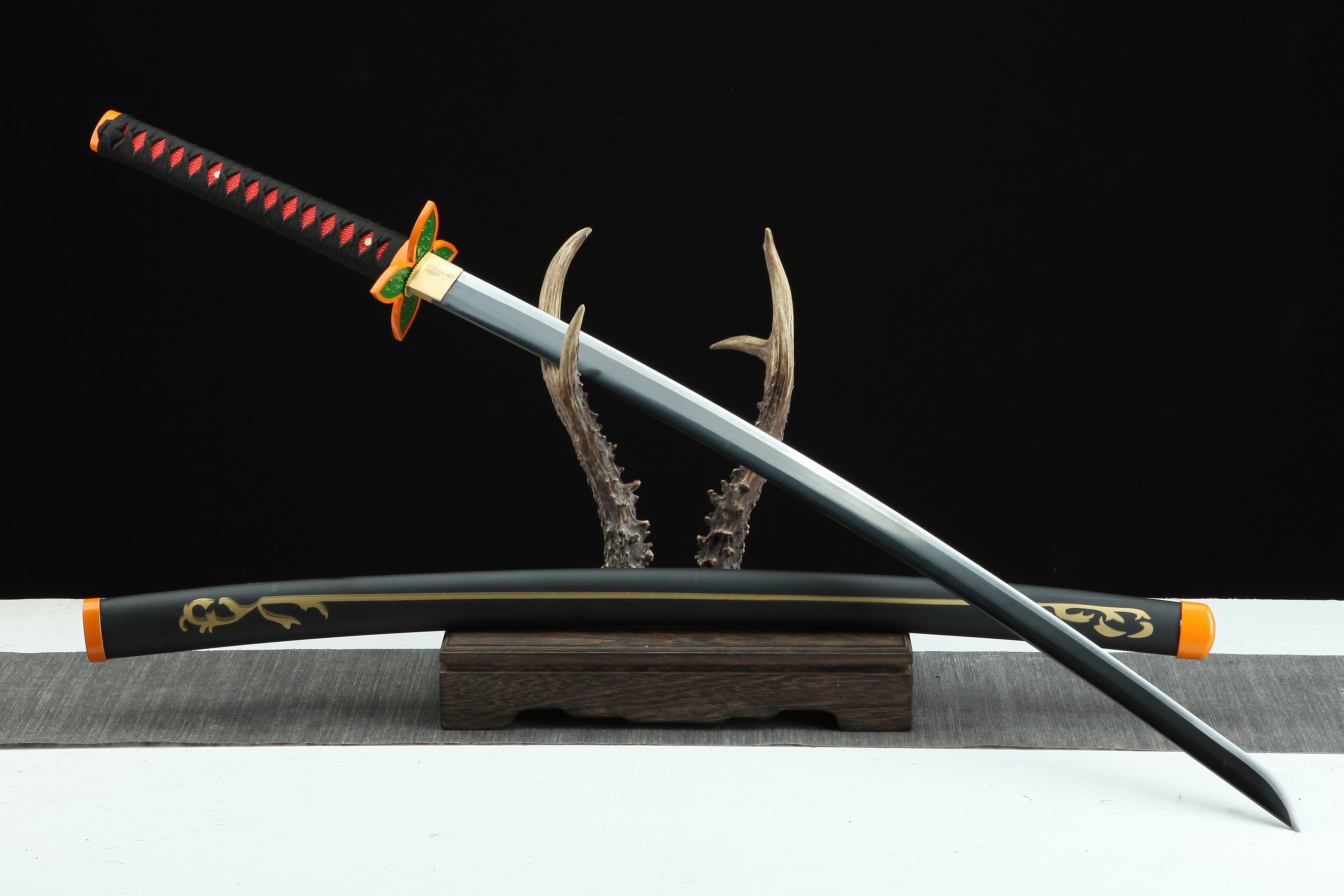 Hand Forged Demon Slayer Katana Kochou Shinobu Generation One Nichirin Sword(1045 Carbon Steel)