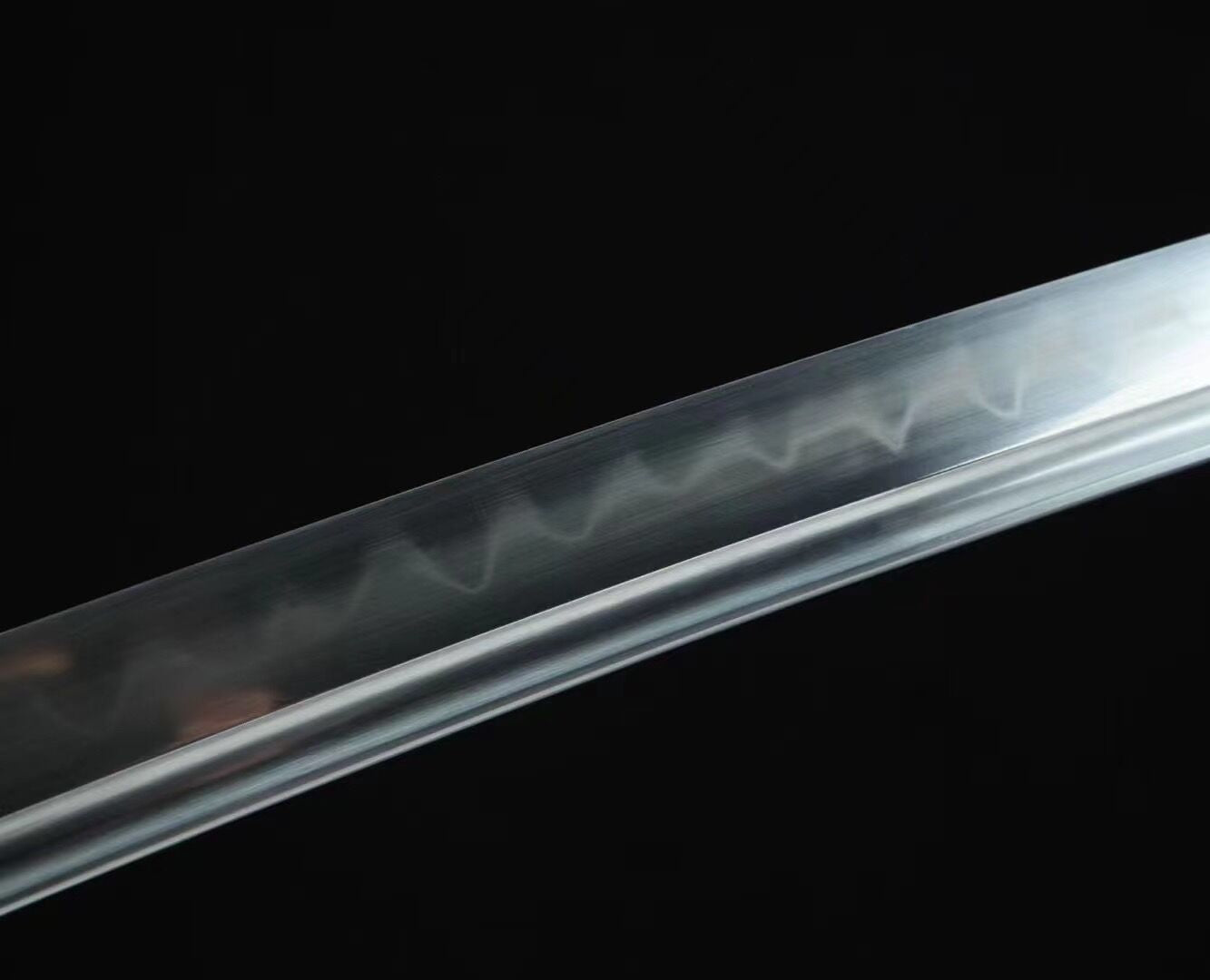Hand Forged Japanese Katana Inferno Draconis Blade(1045 Carbon Steel)