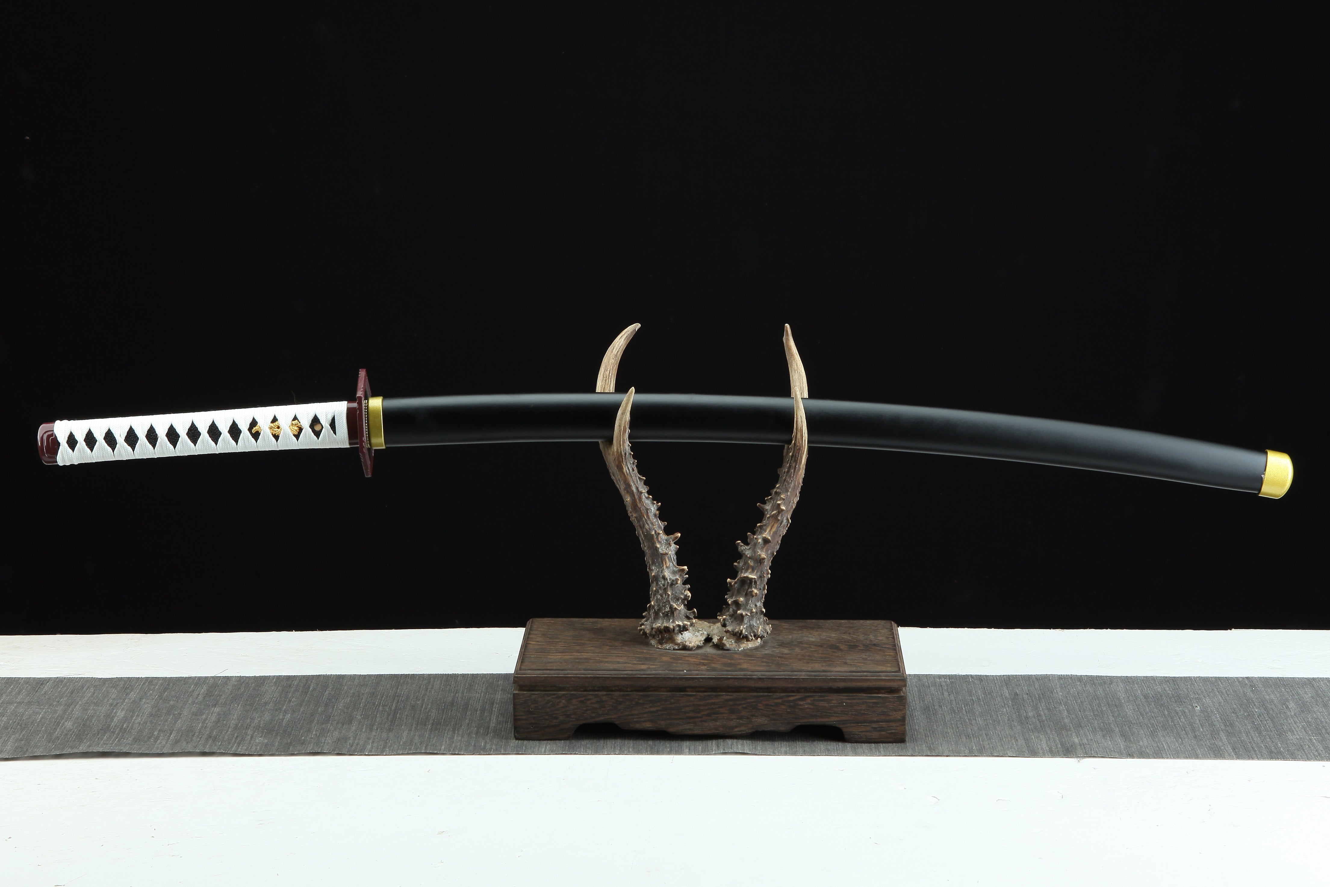 Hand Forged Demon Slayer Katana Tomioka Giyuu Nichirin Sword(1045 Carbon Steel)