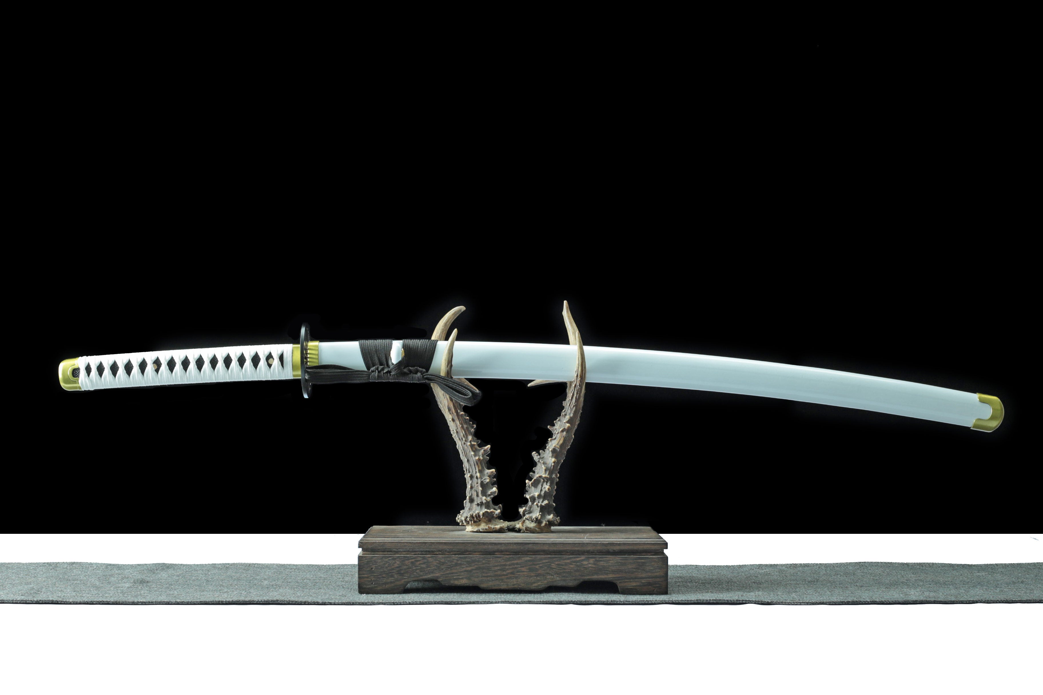 Hand Forged Fate/Grand Order Katana Okita Souji third lunar month Blade(1045 Carbon Steel)