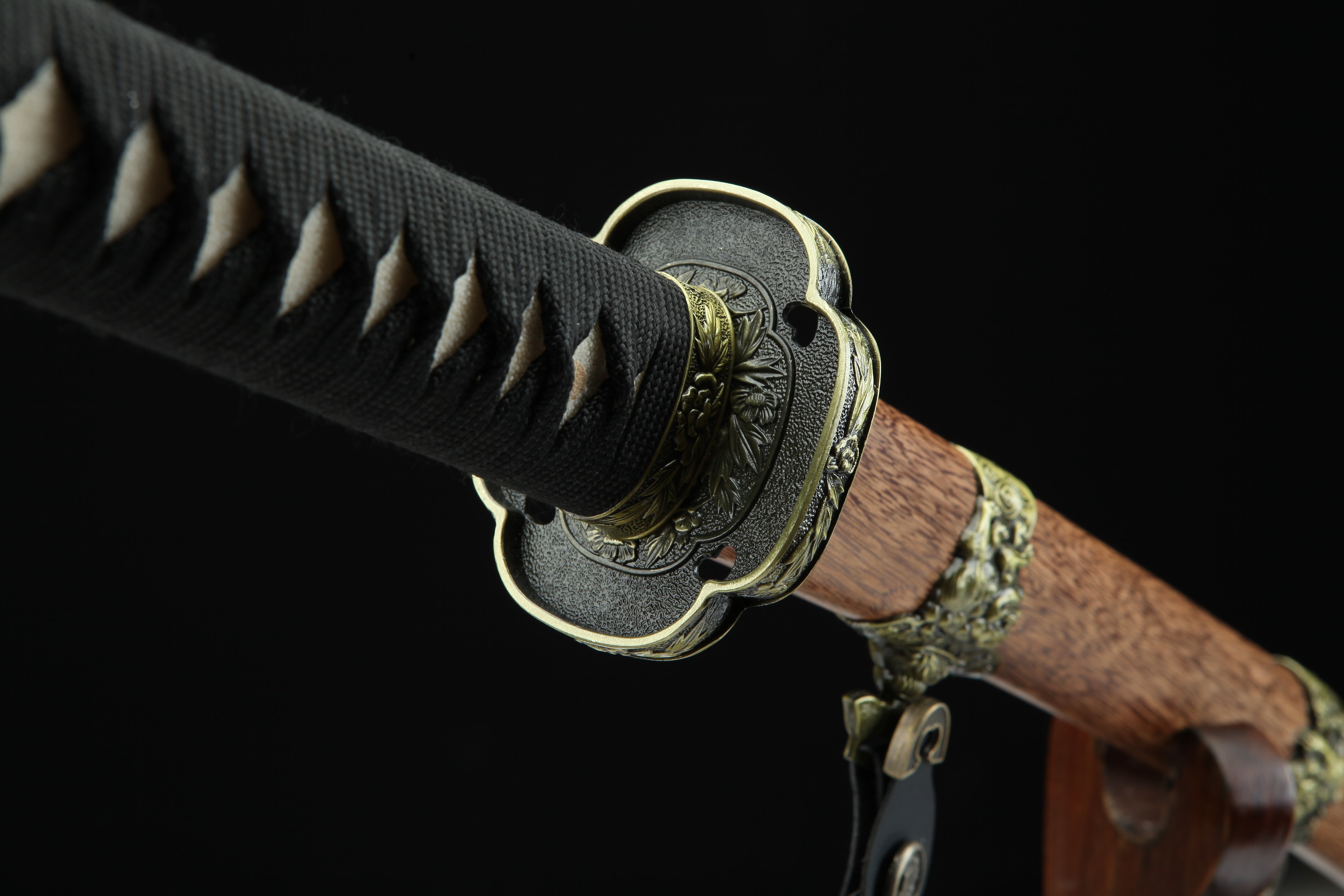 Hand Forged Japanese Tachi Royal Grove Sentinel Blade(1095 Carbon Steel)