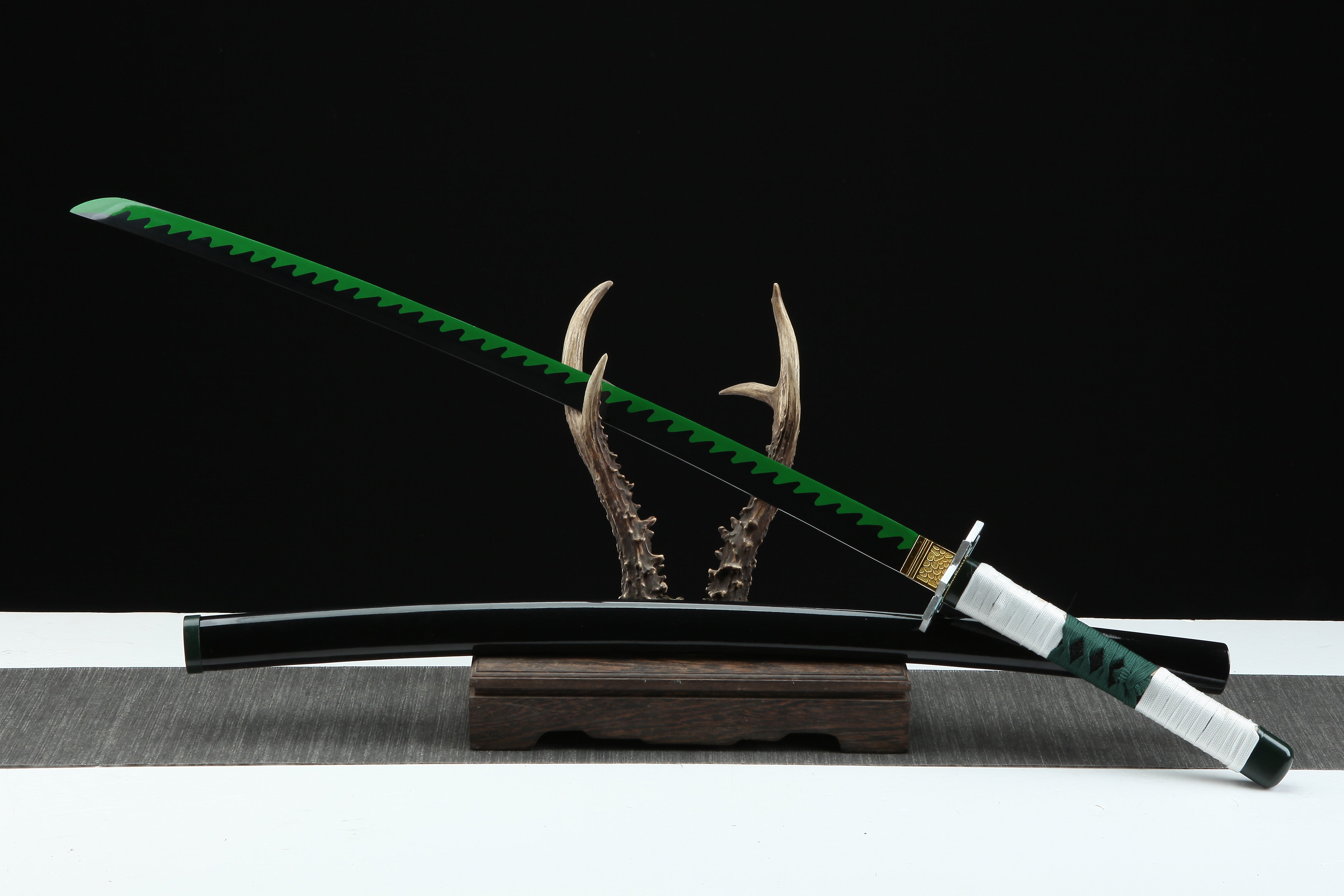 Hand Forged Demon Slayer Katana Shinazugawa Sanemi Nichirin Sword(1045 Carbon Steel)