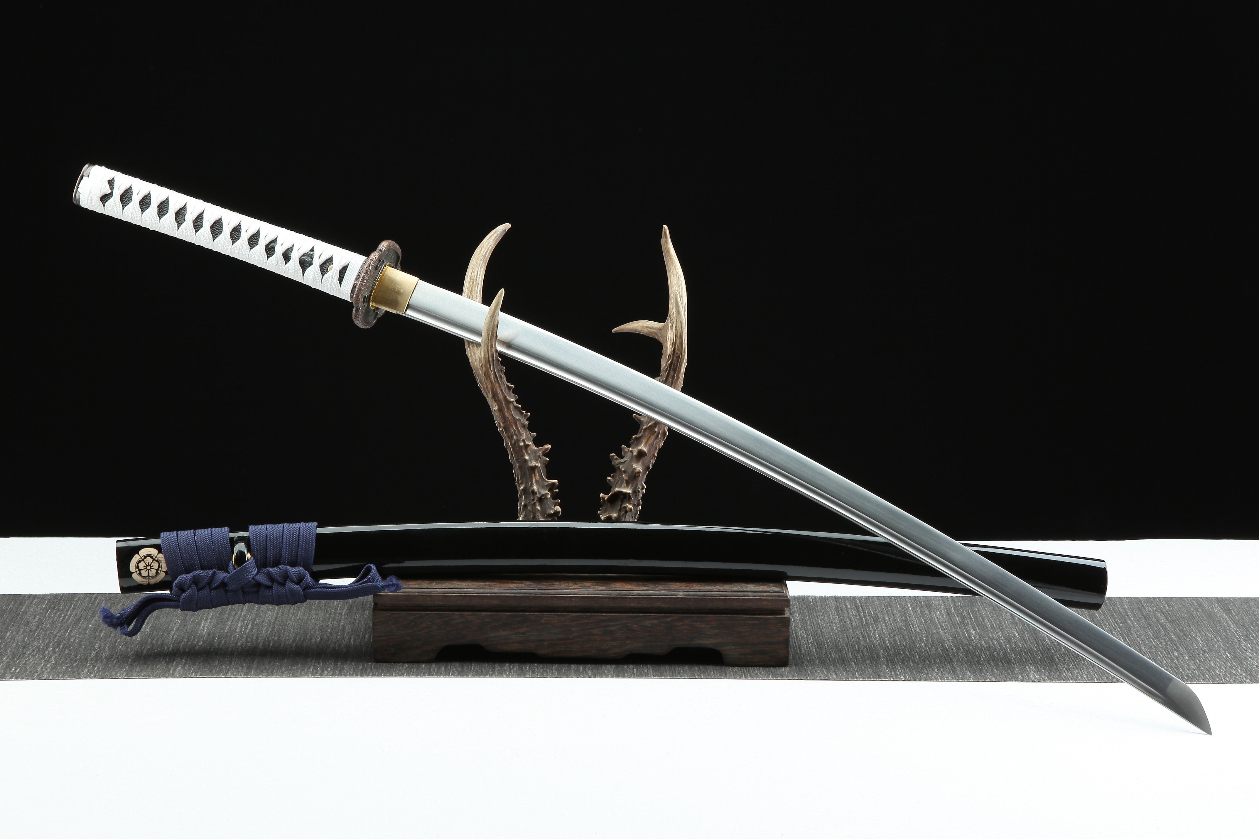 Hand Forged Ghost of Tsushima Katana Generation One Blade Set of 2(1095 Carbon Steel)