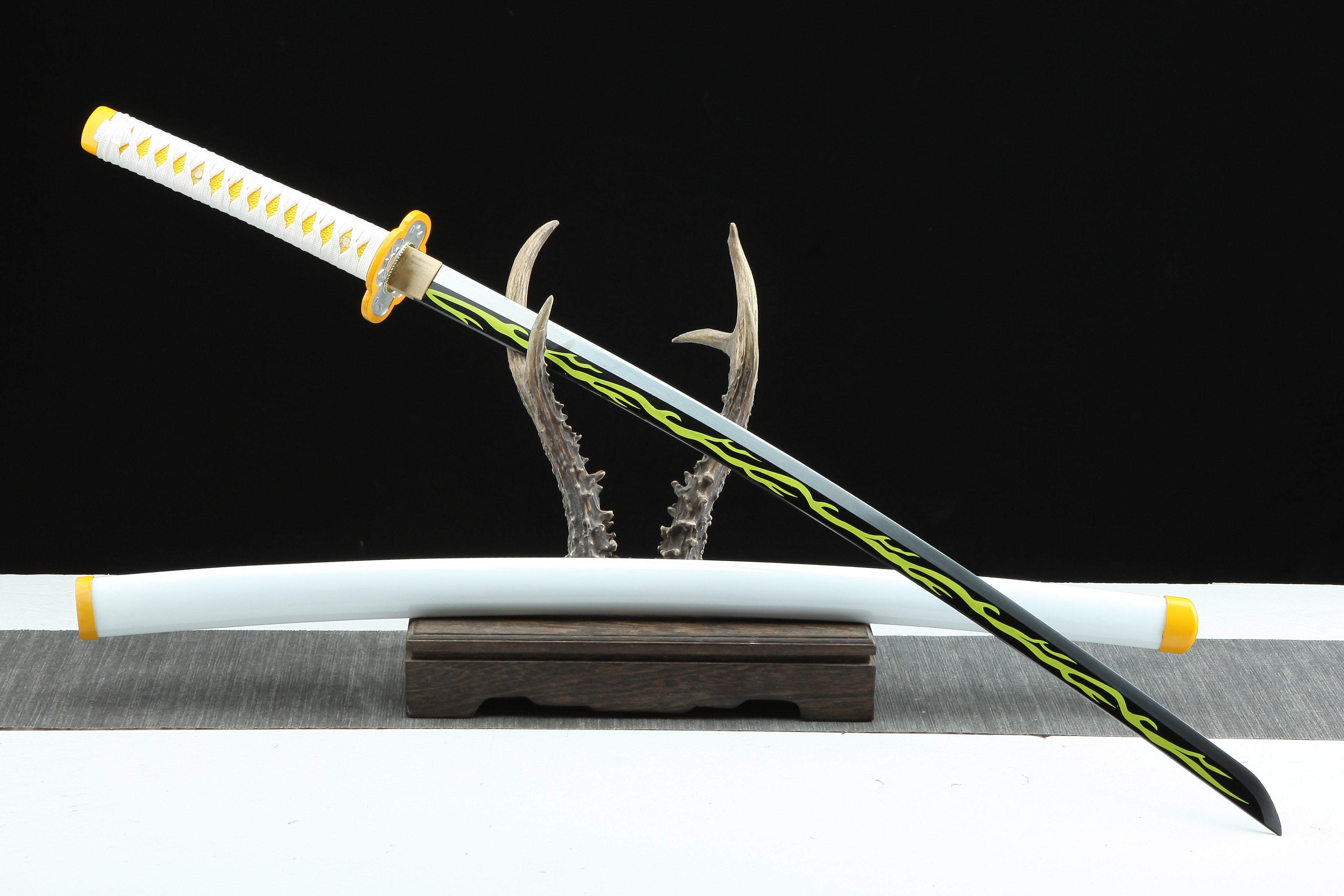 Hand Forged Demon Slayer Katana Agatsuma Zenitsu Nichirin Sword(1045 Carbon Steel)