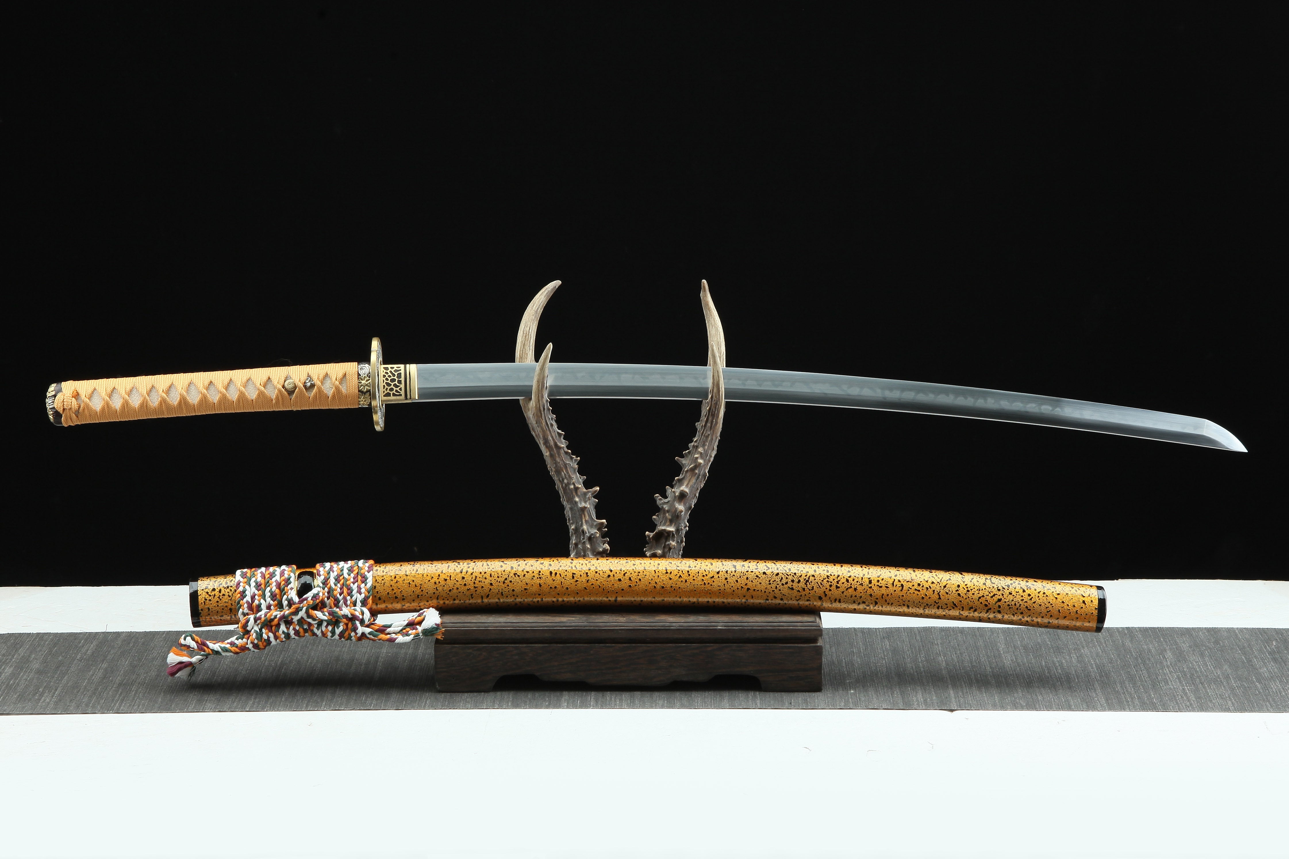 Hand Forged Japanese Katana Molten Cicada Blade(1095 Carbon Steel)