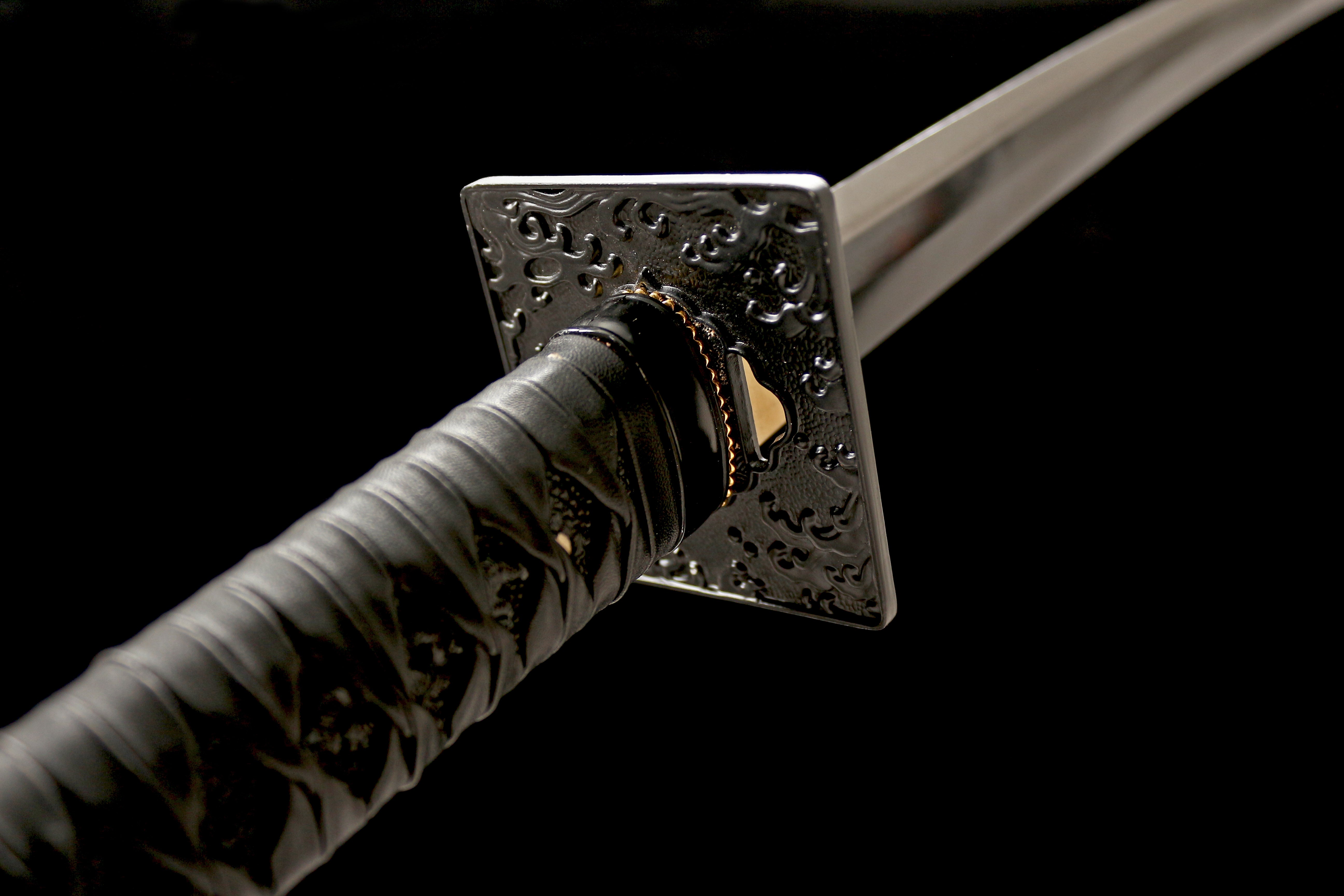Hand Forged Japanese Katana Kurokage Black Phantom Blade(1045 Carbon Steel)