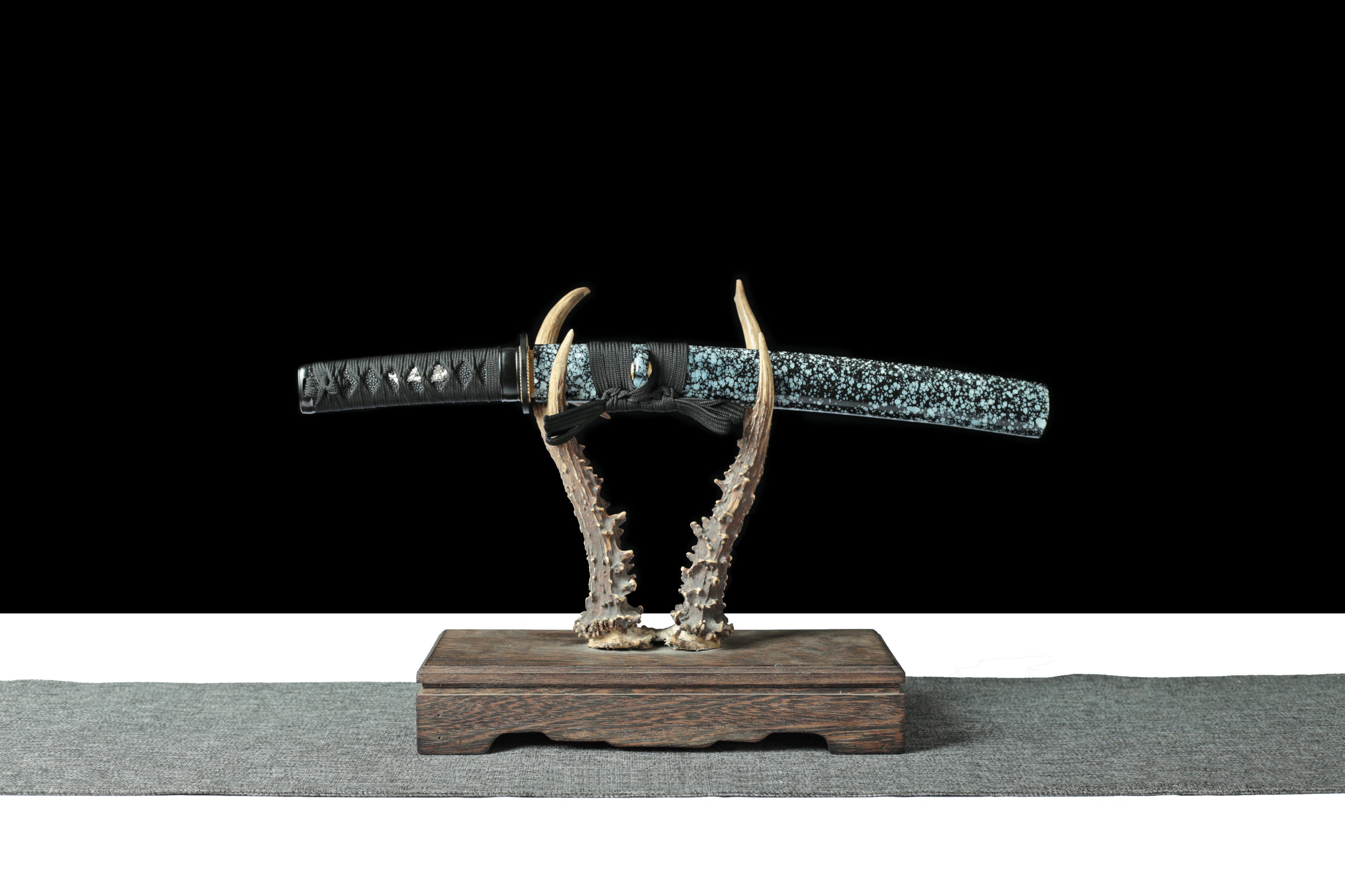 Hand Forged Japanese Tanto Tsukikage Hada Blade(1060 Carbon Steel)