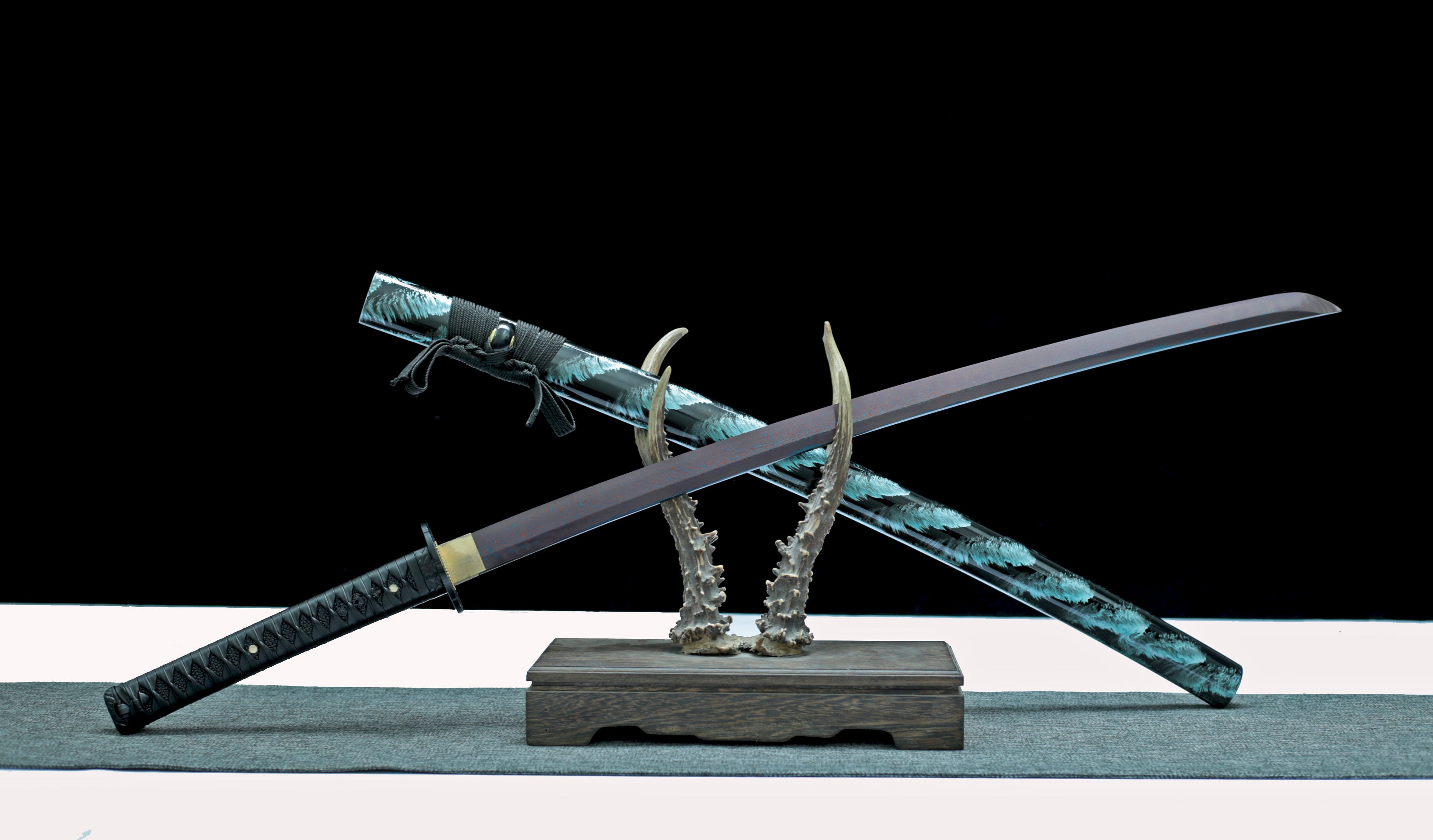 Hand Forged Japanese Katana Fallen Feather Lucifer's Wing Blade(Damascus Steel)
