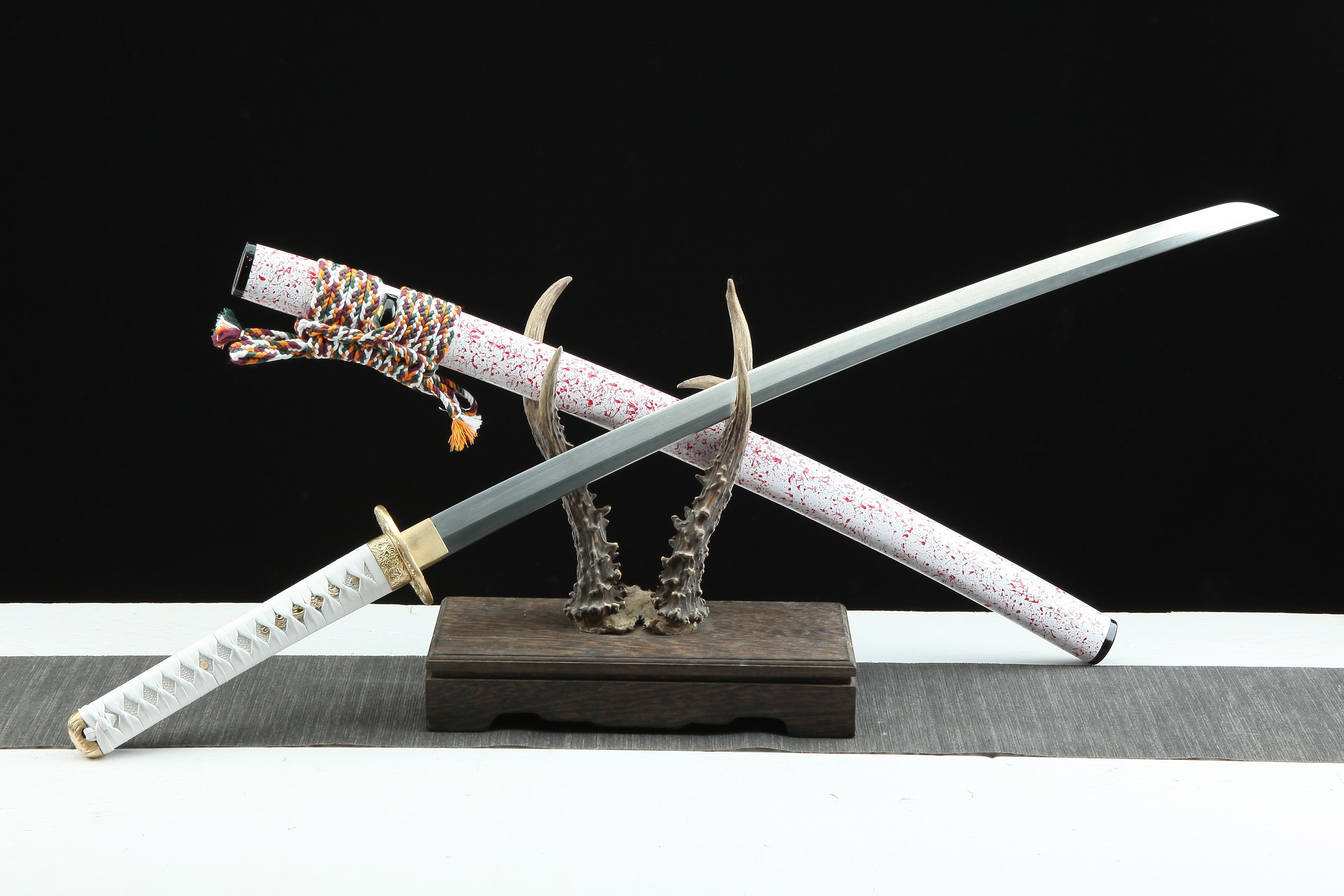 Hand Forged Japanese Katana Bai Qi's Severance Blade(High Damascus Steel)