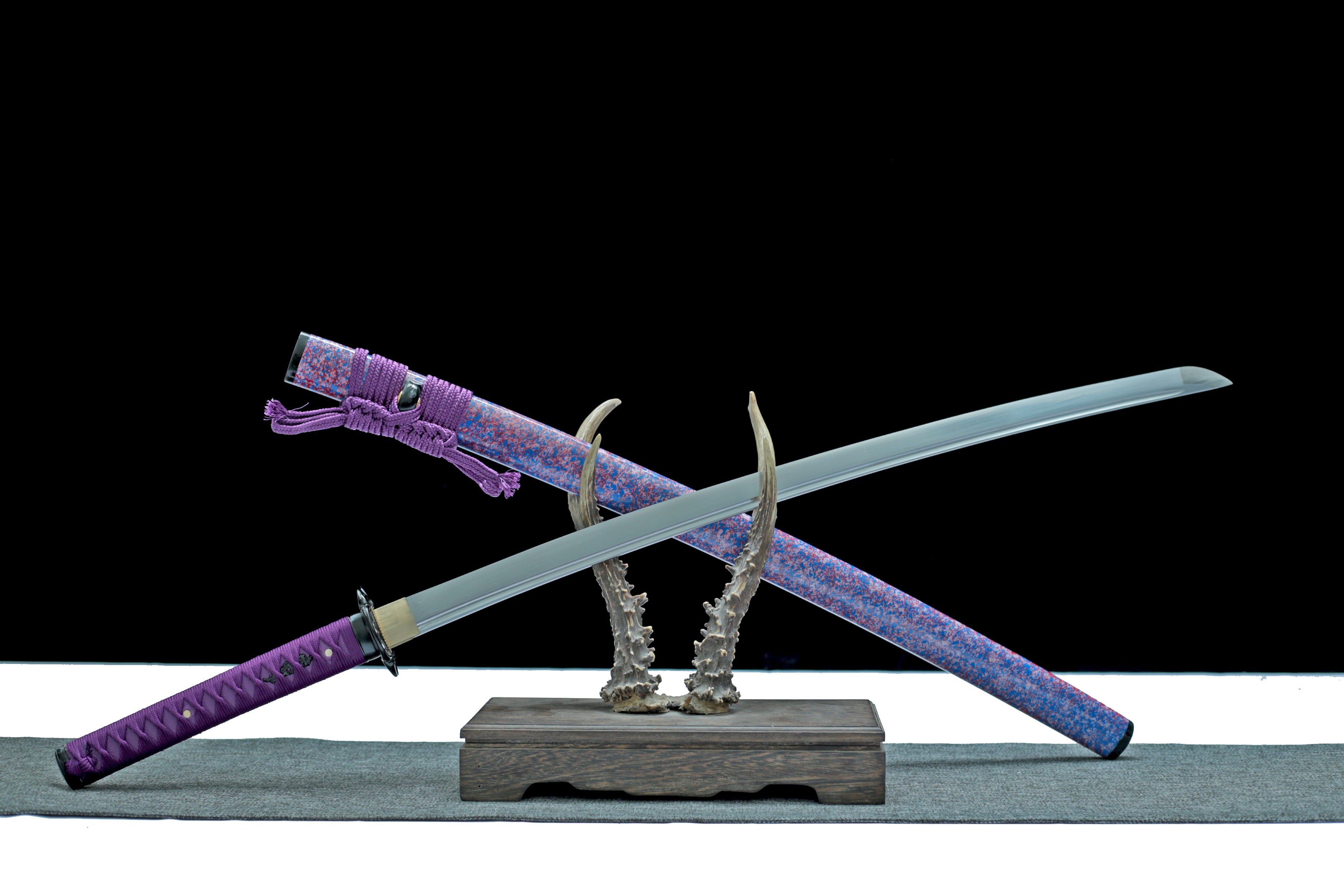 Hand Forged Japanese Katana Violet Whisper Blade(1095 Carbon Steel)