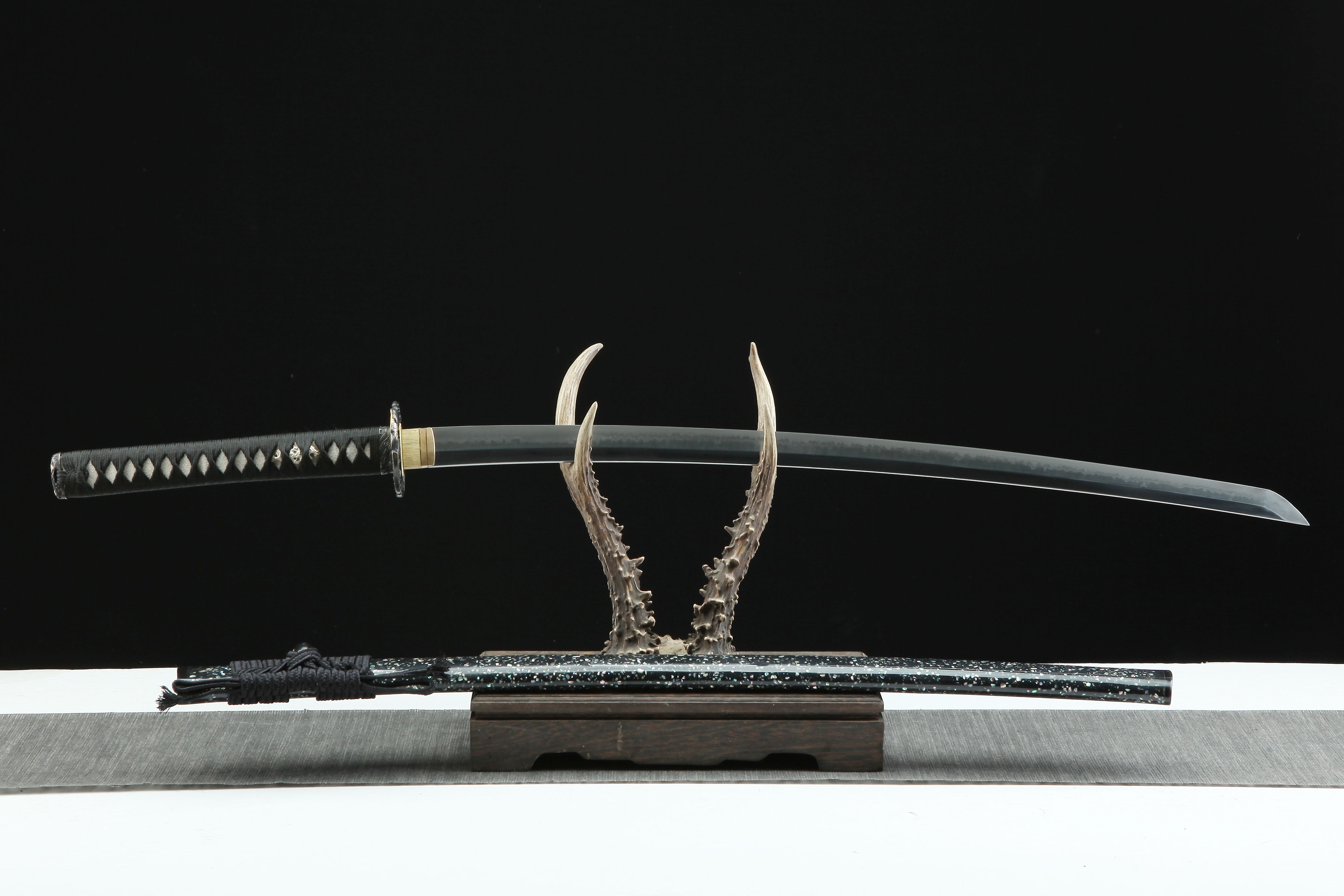 Hand Forged Japanese Katana Koi Fortuna Blade(Damascus Steel)